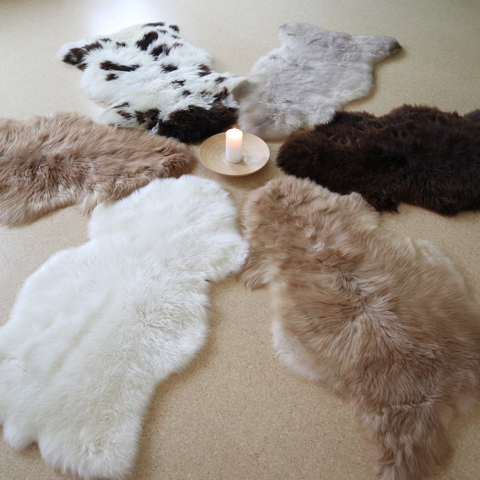 Peaux d'agneau de Bavière comme support de méditation