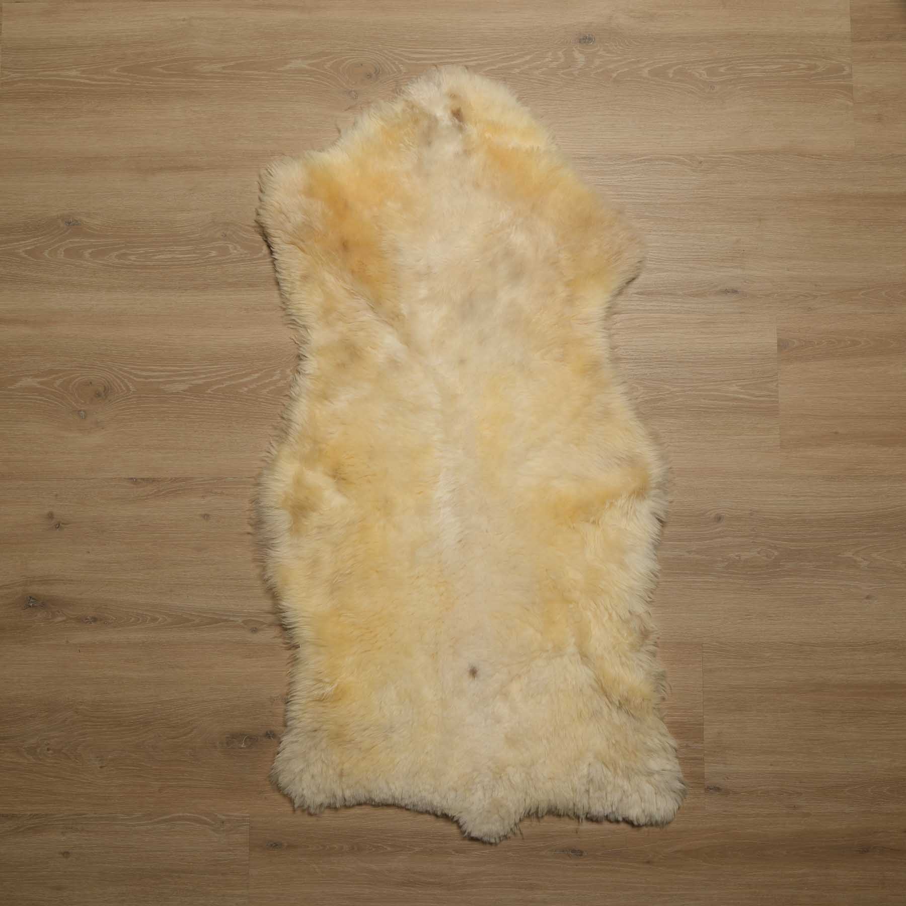 Peau d'agneau mérinos pièce unique n° 12 jaune