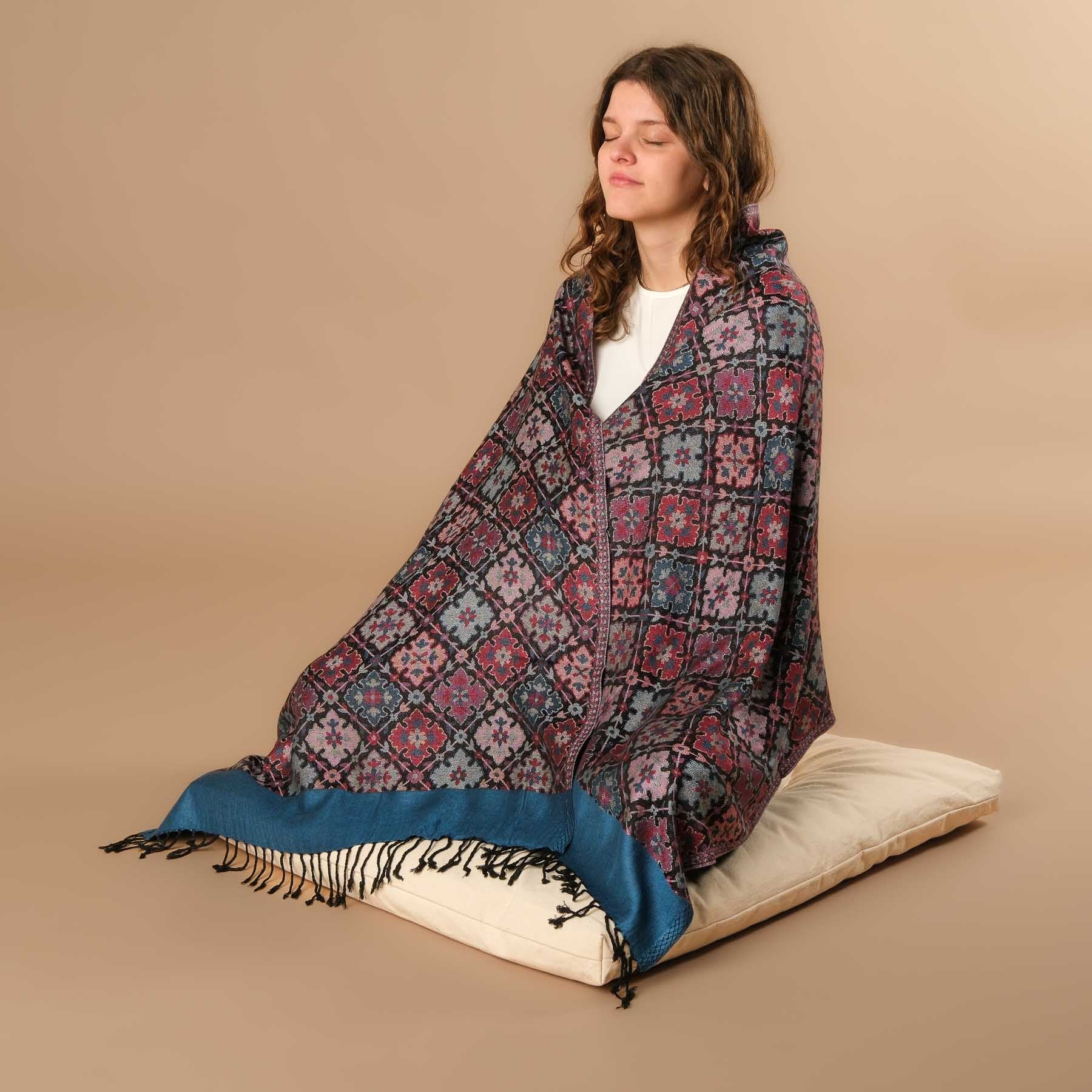 Écharpe de méditation en viscose Lena