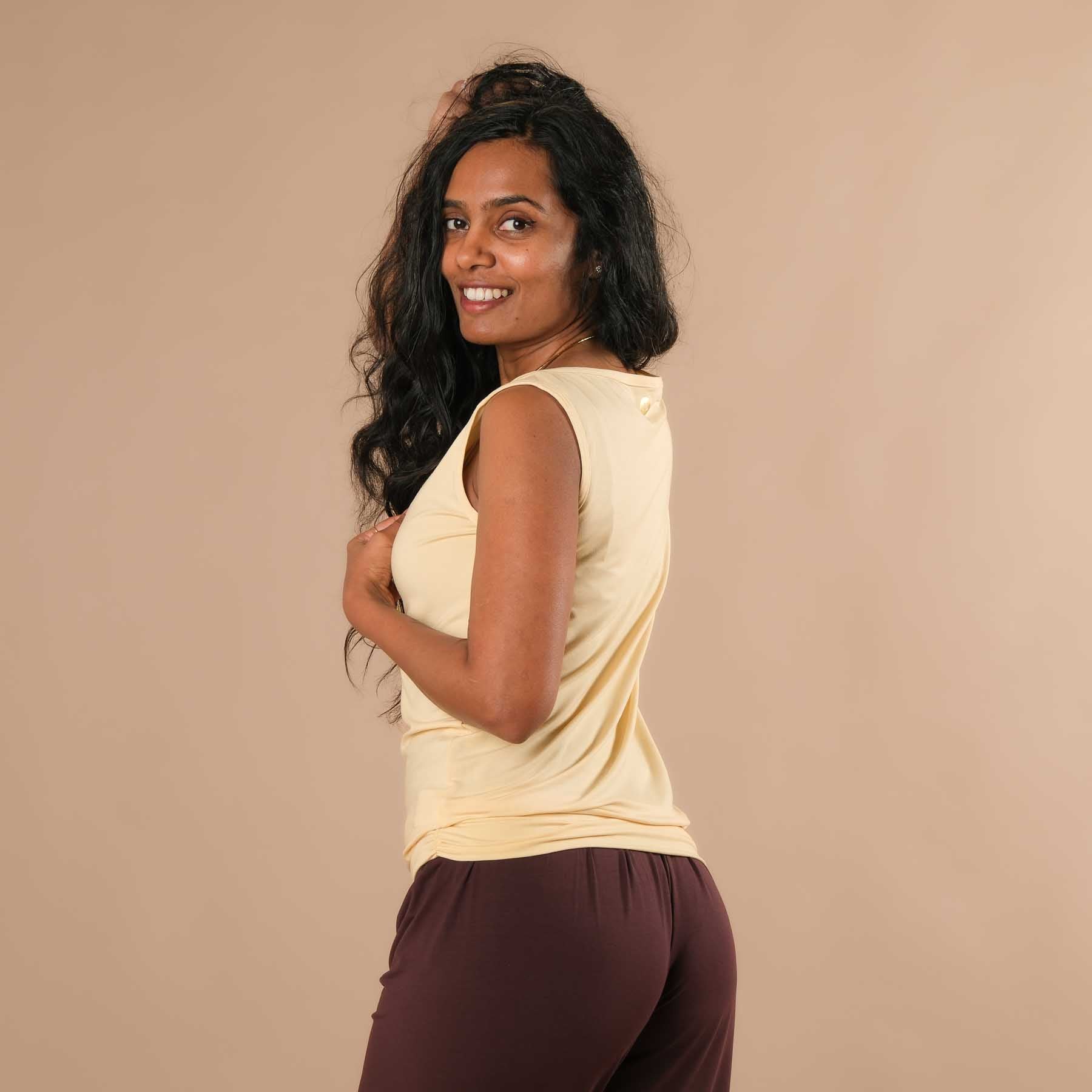 Débardeur Yoga Bateau - Fabriqué de manière durable en Suisse butteryellow