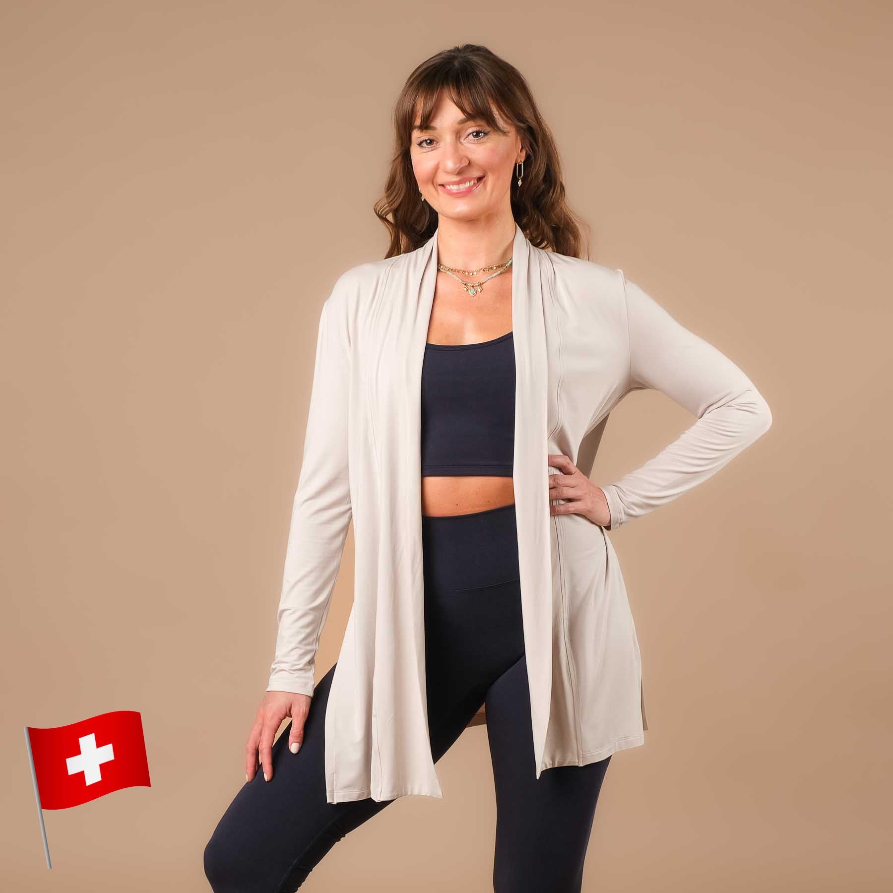 Comfy Yoga Cardigan fabriqué en Suisse sable