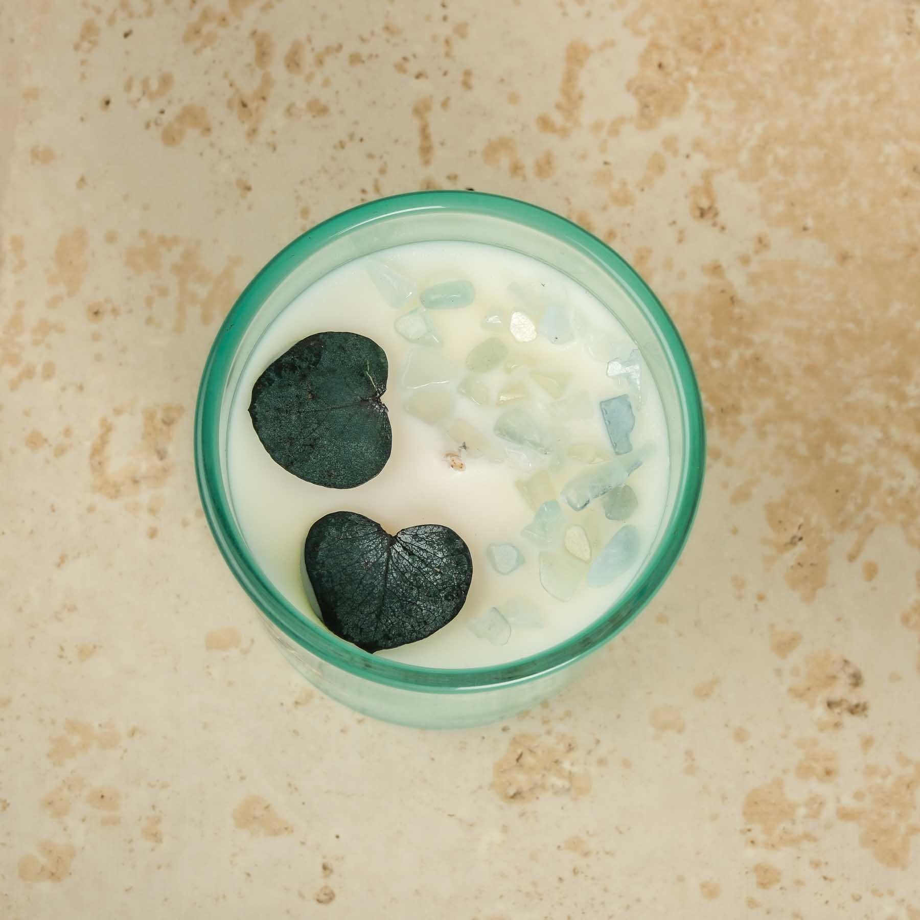 Bougie parfumée Rose & Magnolia avec pierres précieuses turquoise