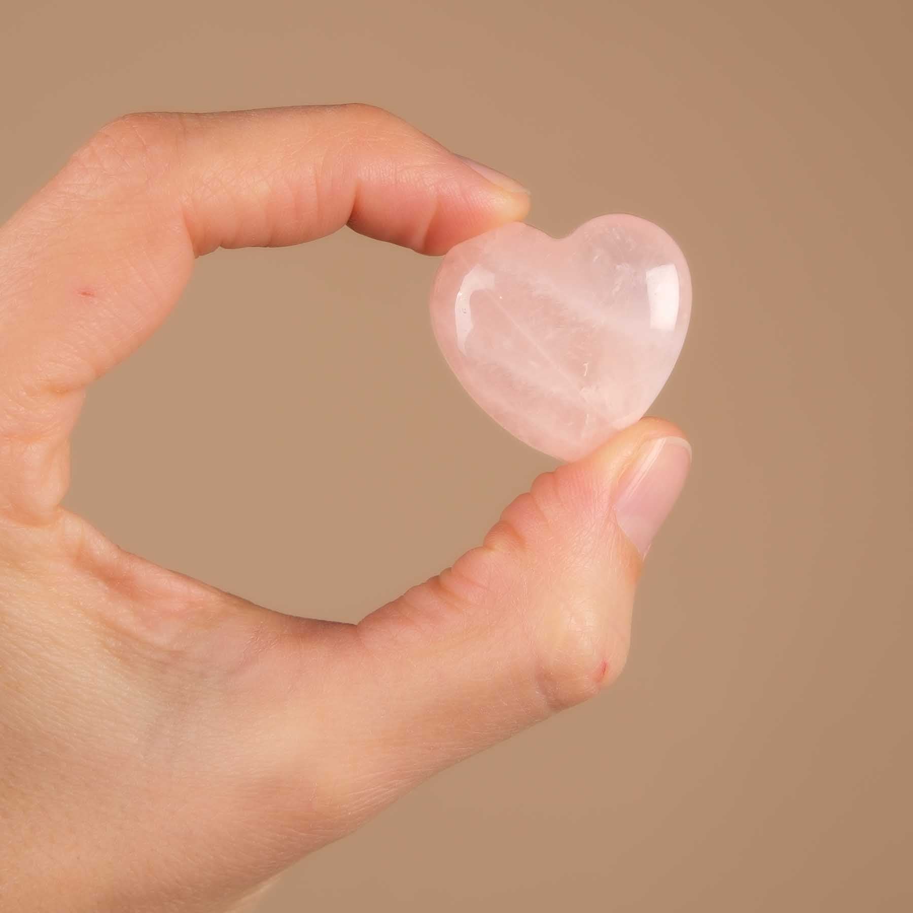 Pierre précieuse Coeur Flatteur pour la main Quartz rose (rose)