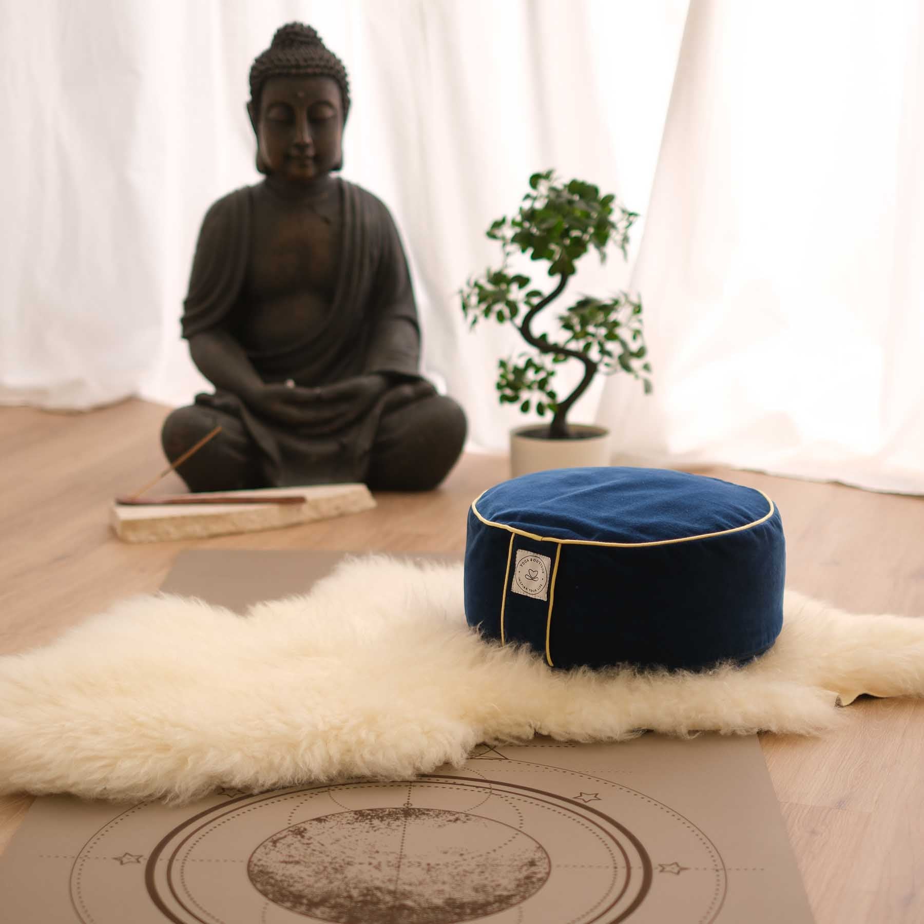 Coussin de méditation rond en velours bleu uni