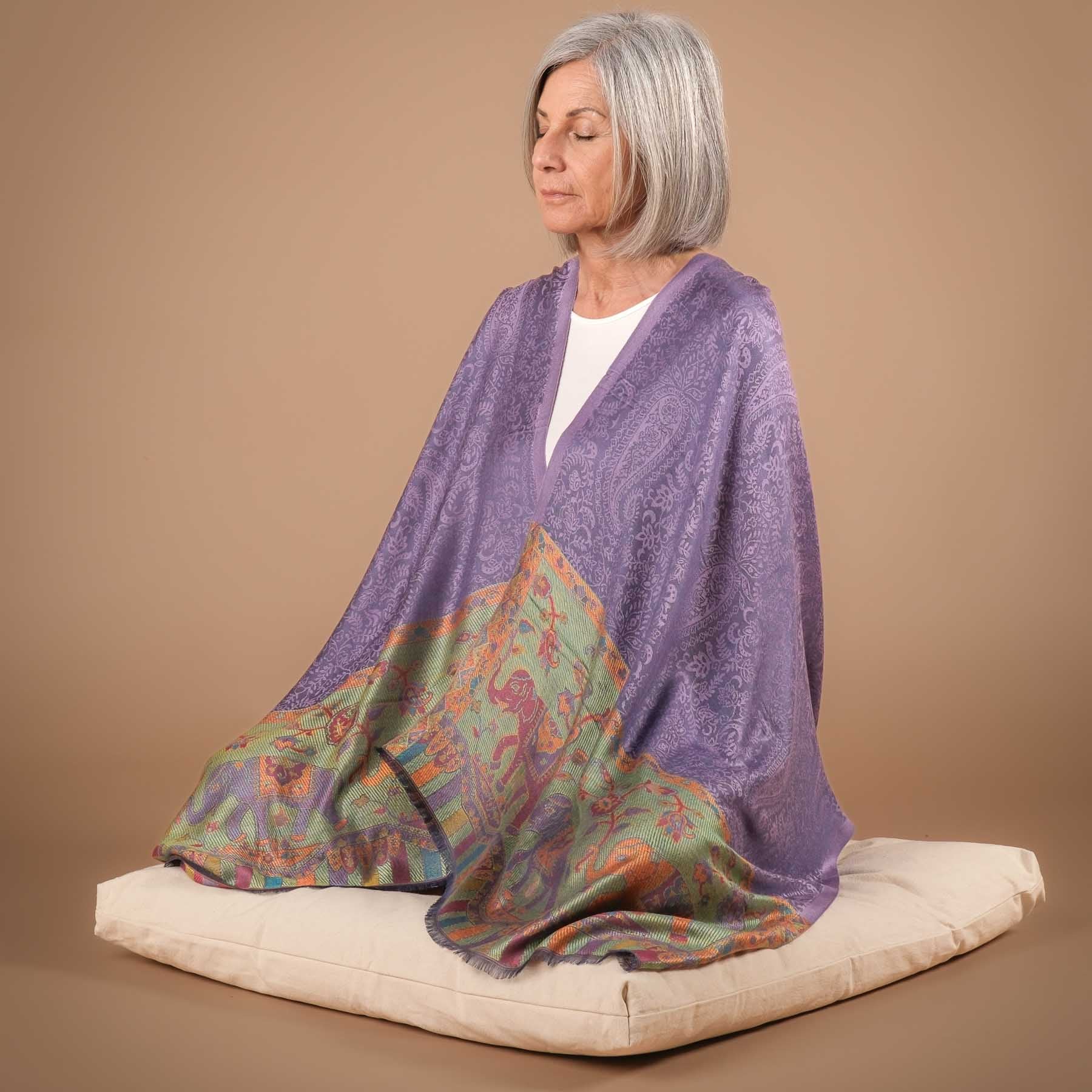 Châle de méditation Ganesh purple