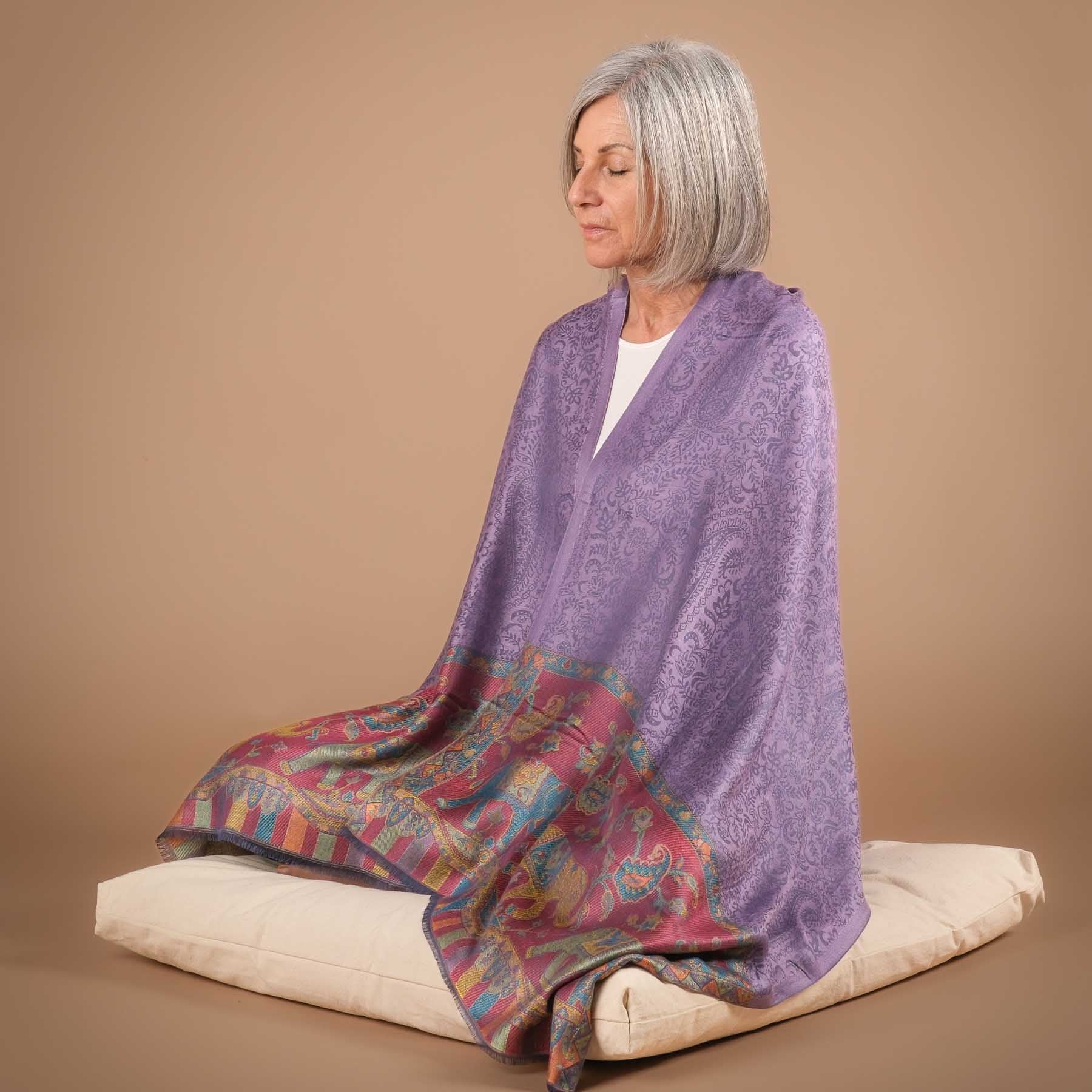Châle de méditation Ganesh purple