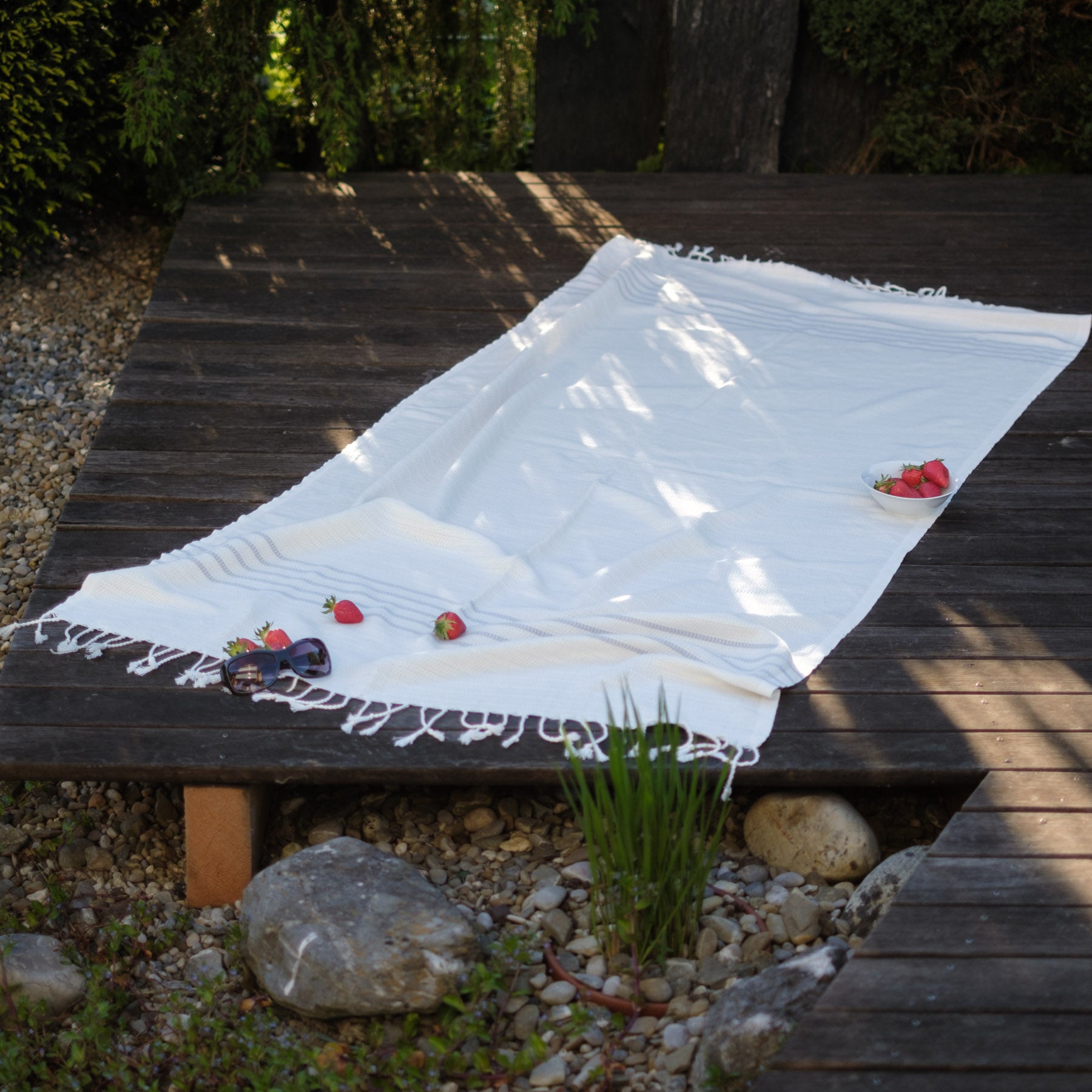 Pestemal drap de plage hammam stripes gris