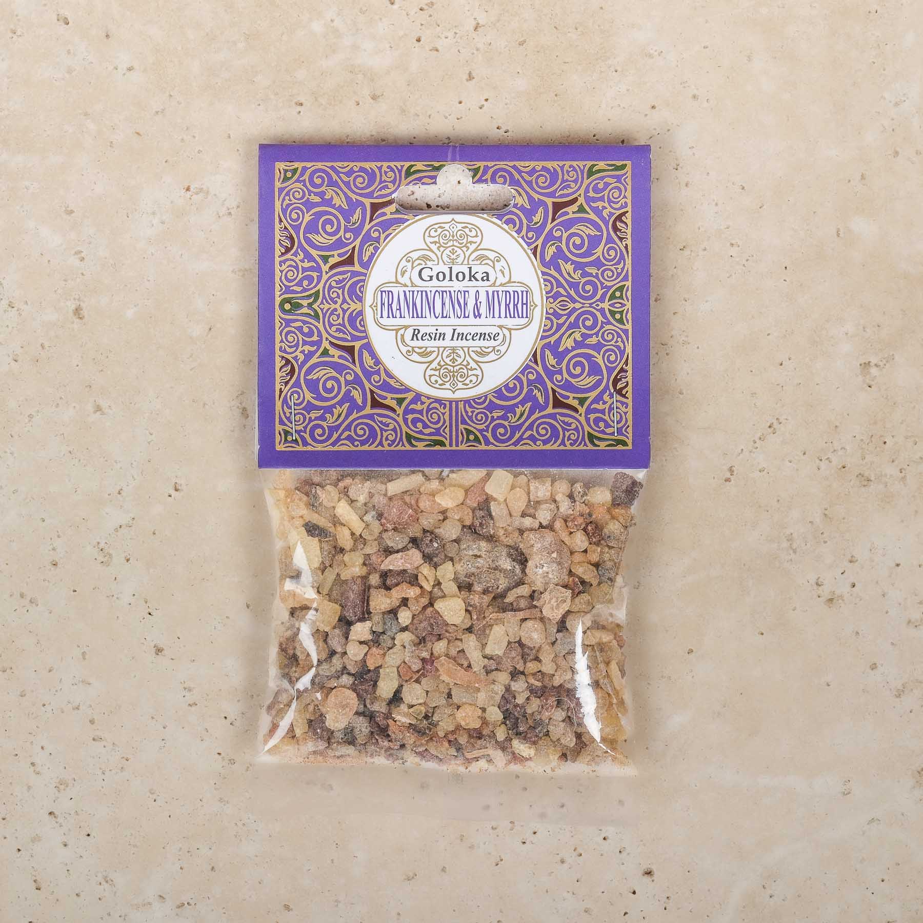 Mélange d'encens et de résine de myrrhe