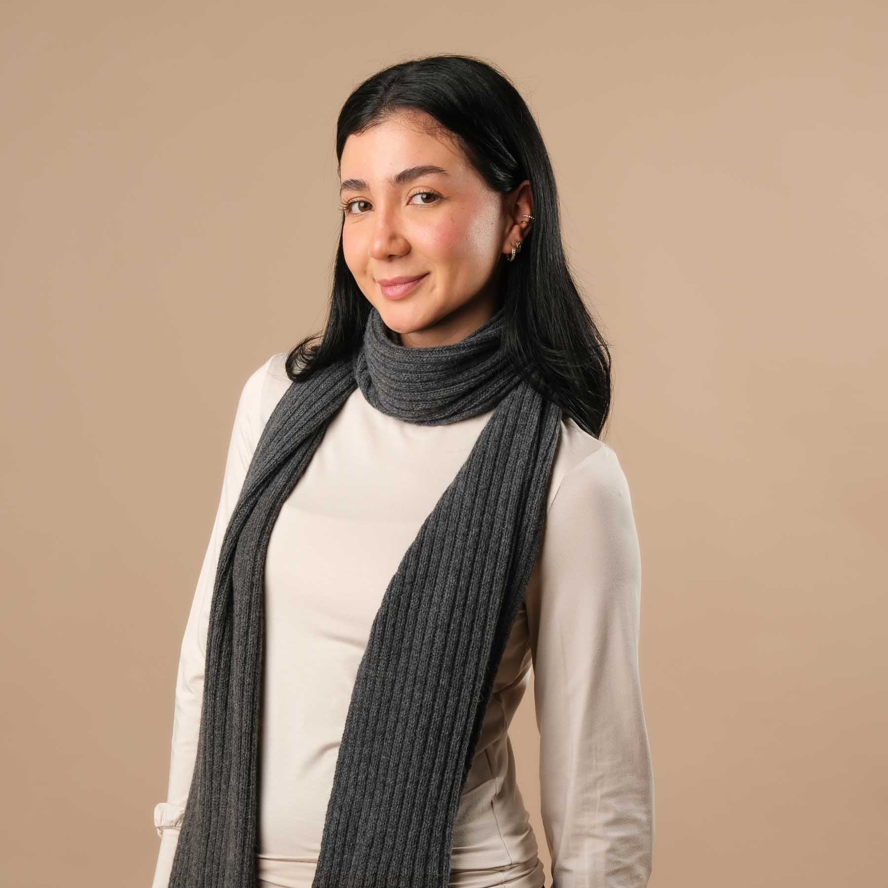 Écharpe cachemire côtelé anthracite