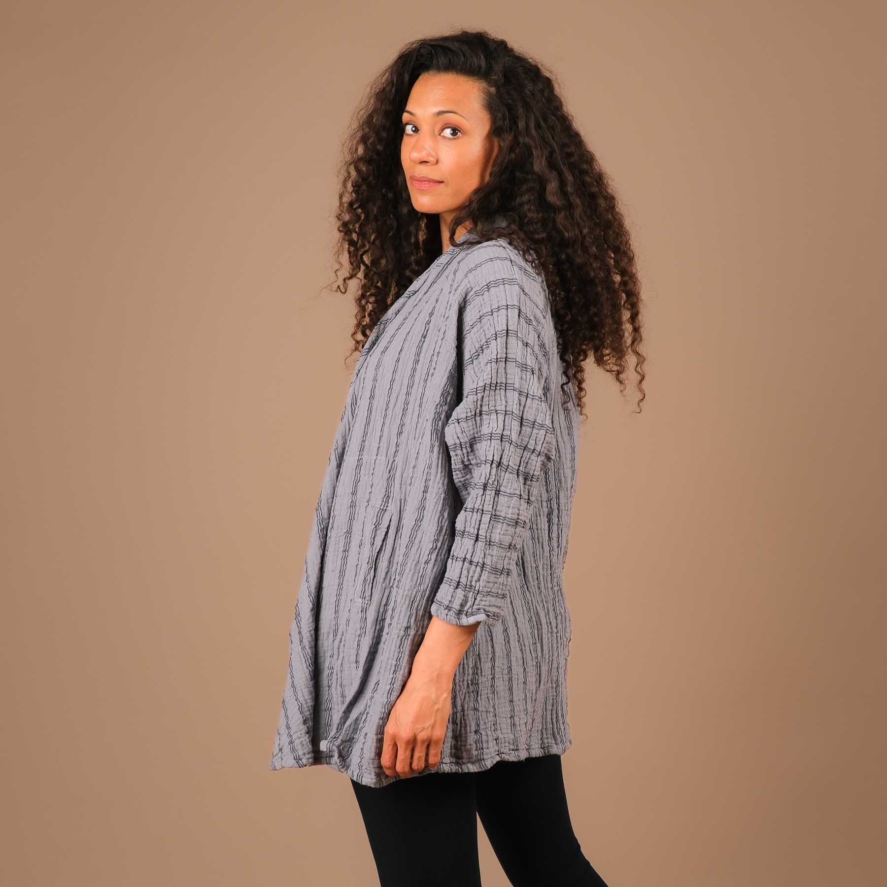 Cardigan d'été en coton gris-bleu