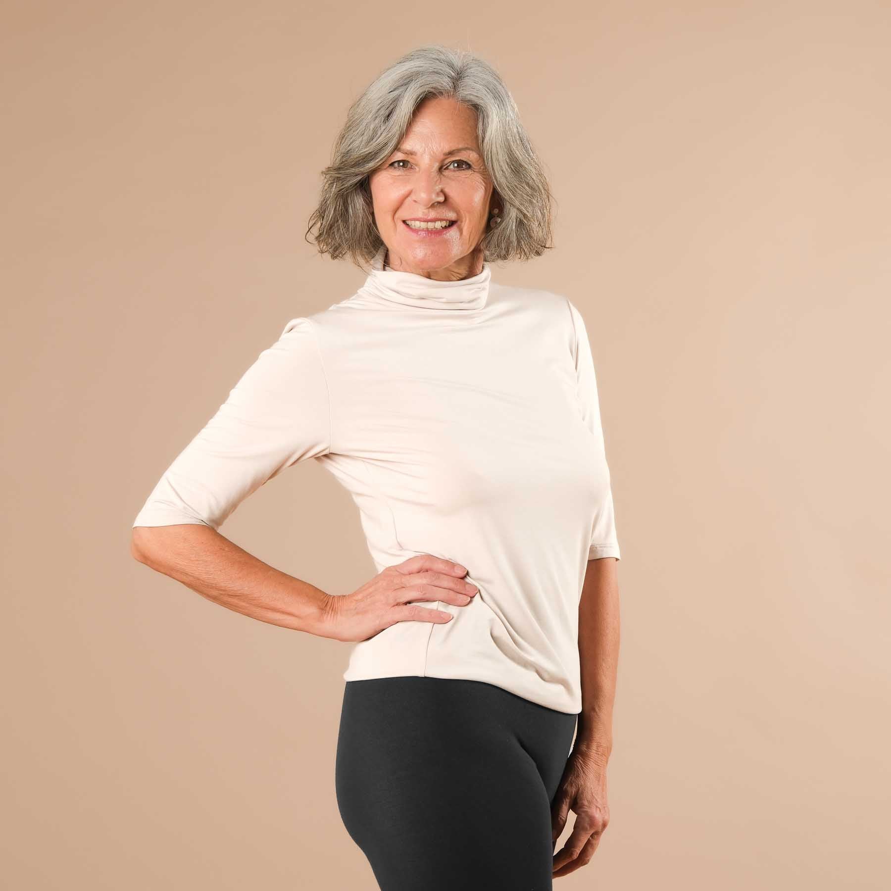 Yoga Turtleneck col chemise à manches courtes sable