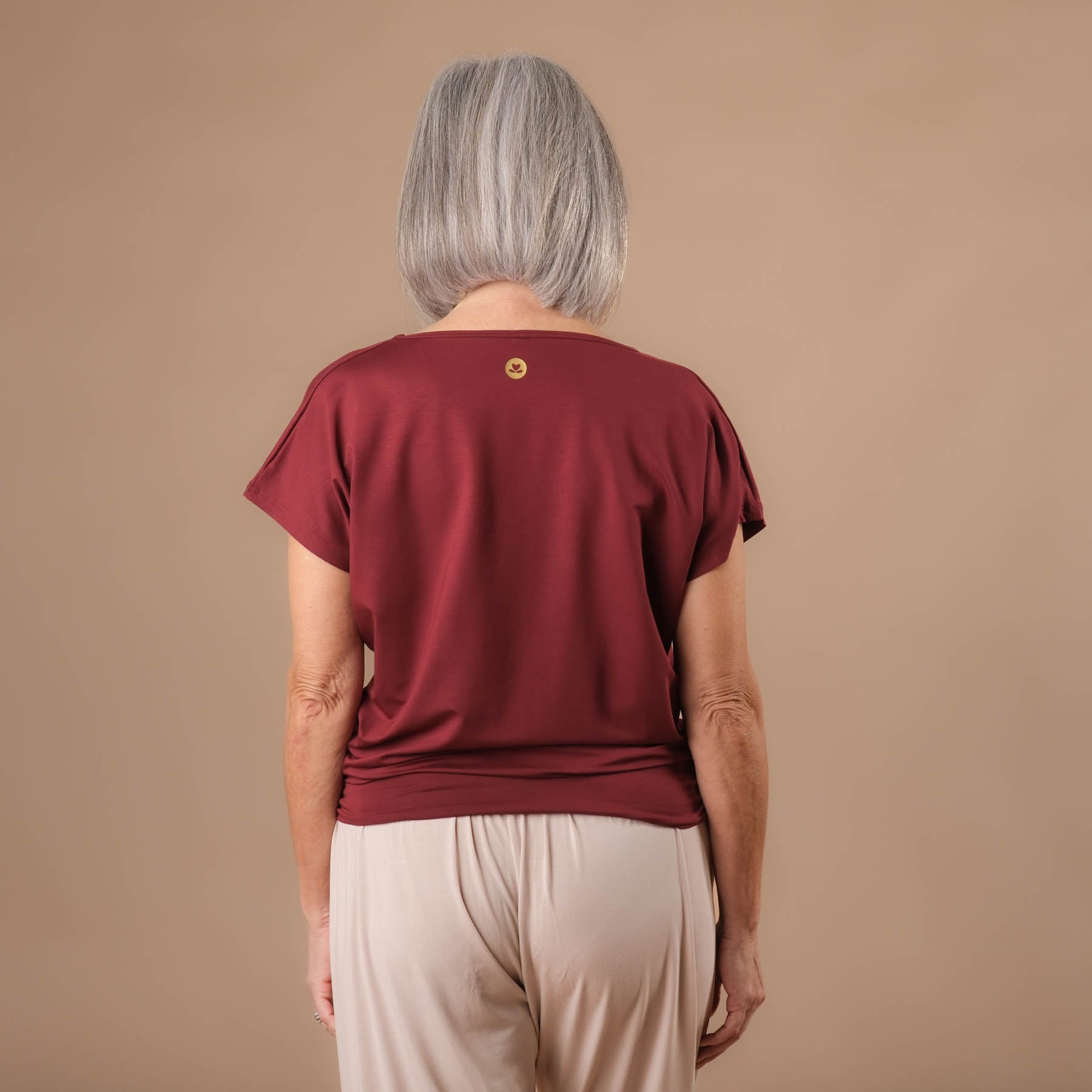 Shirt cascade de yoga, durable, cousue en Suisse, bordeaux