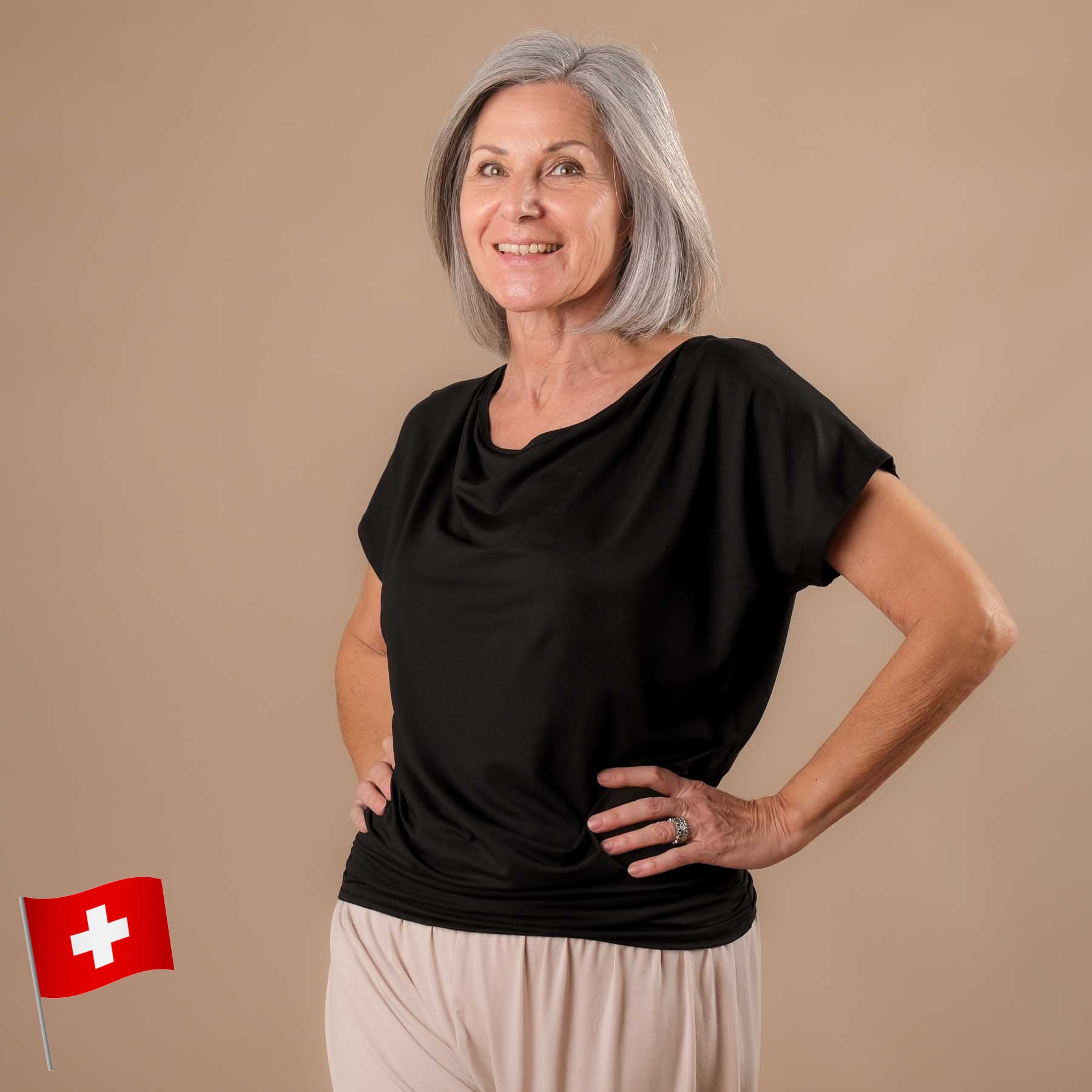 T-shirt de yoga cascade noir, tissu durable, super confortable, cousu en Suisse