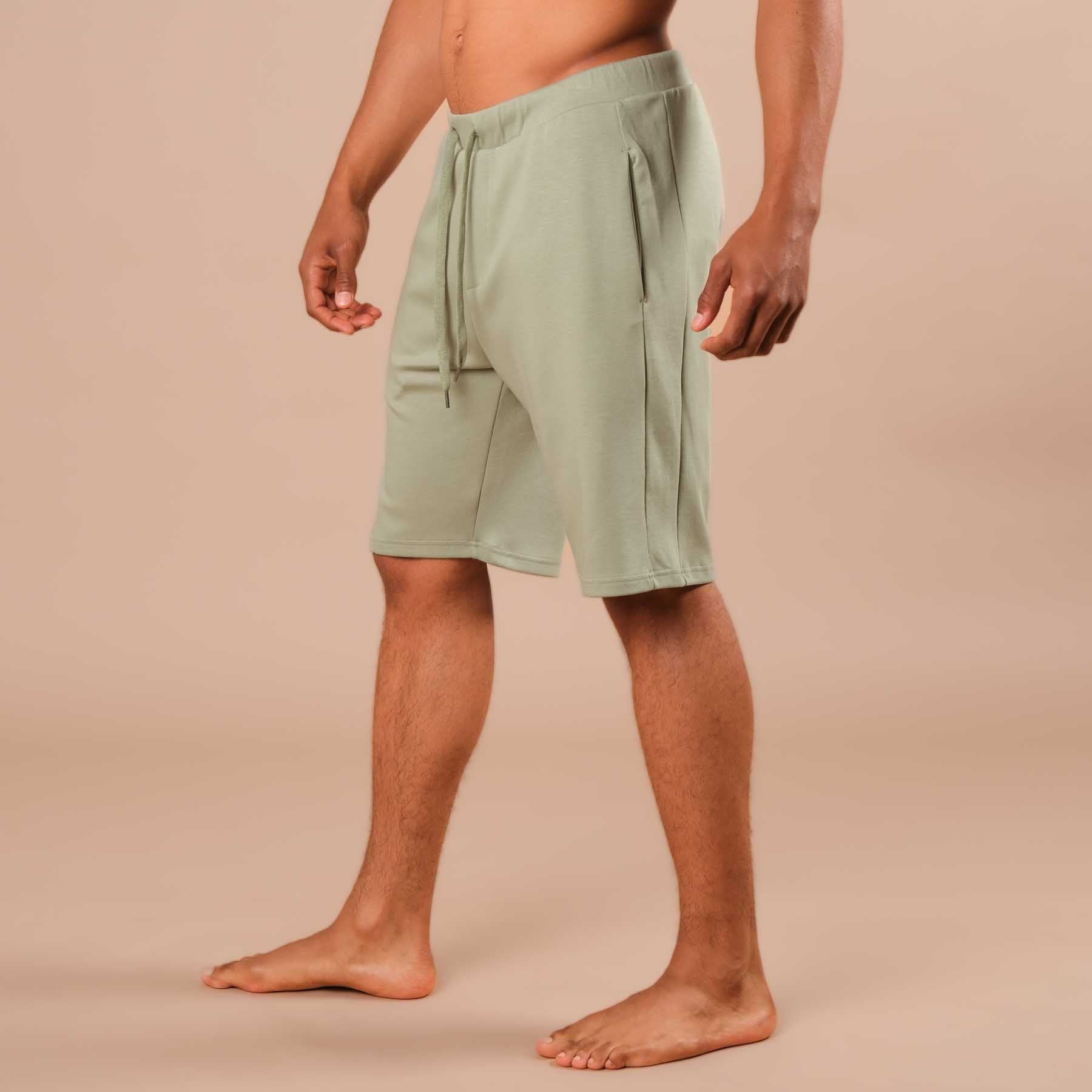 Short de yoga homme jade-vert