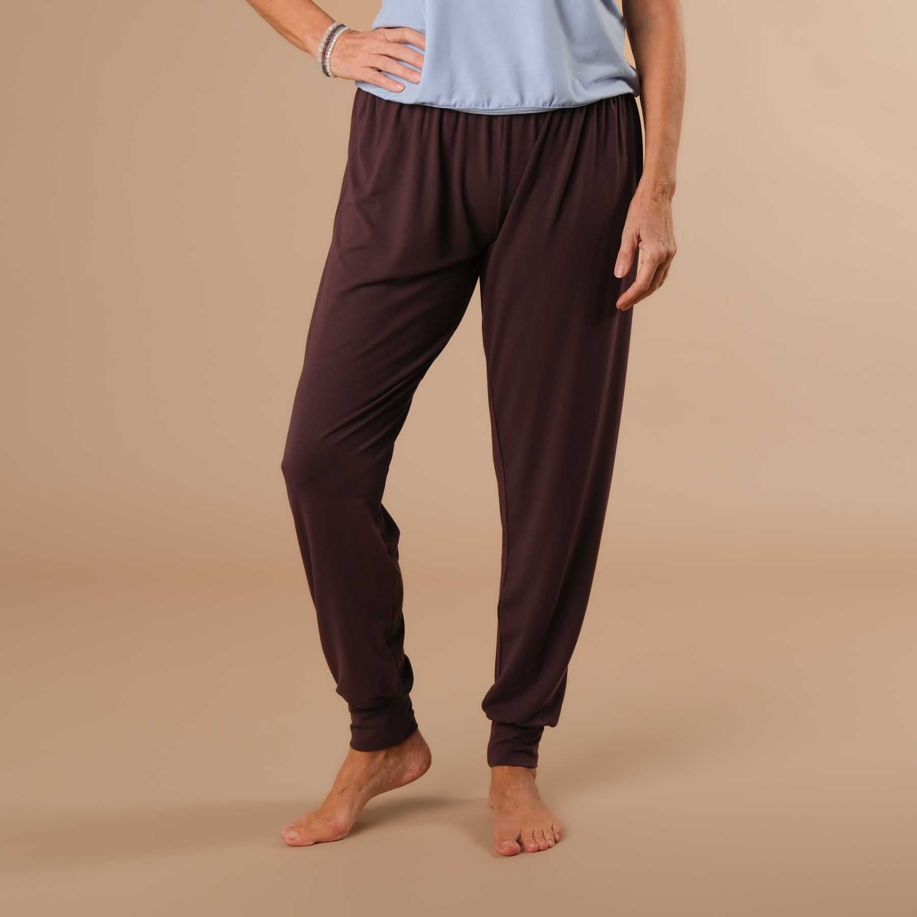 Pantalon de yoga Taj Mahal long, fabriqué de manière durable en Suisse, couleur aubergine