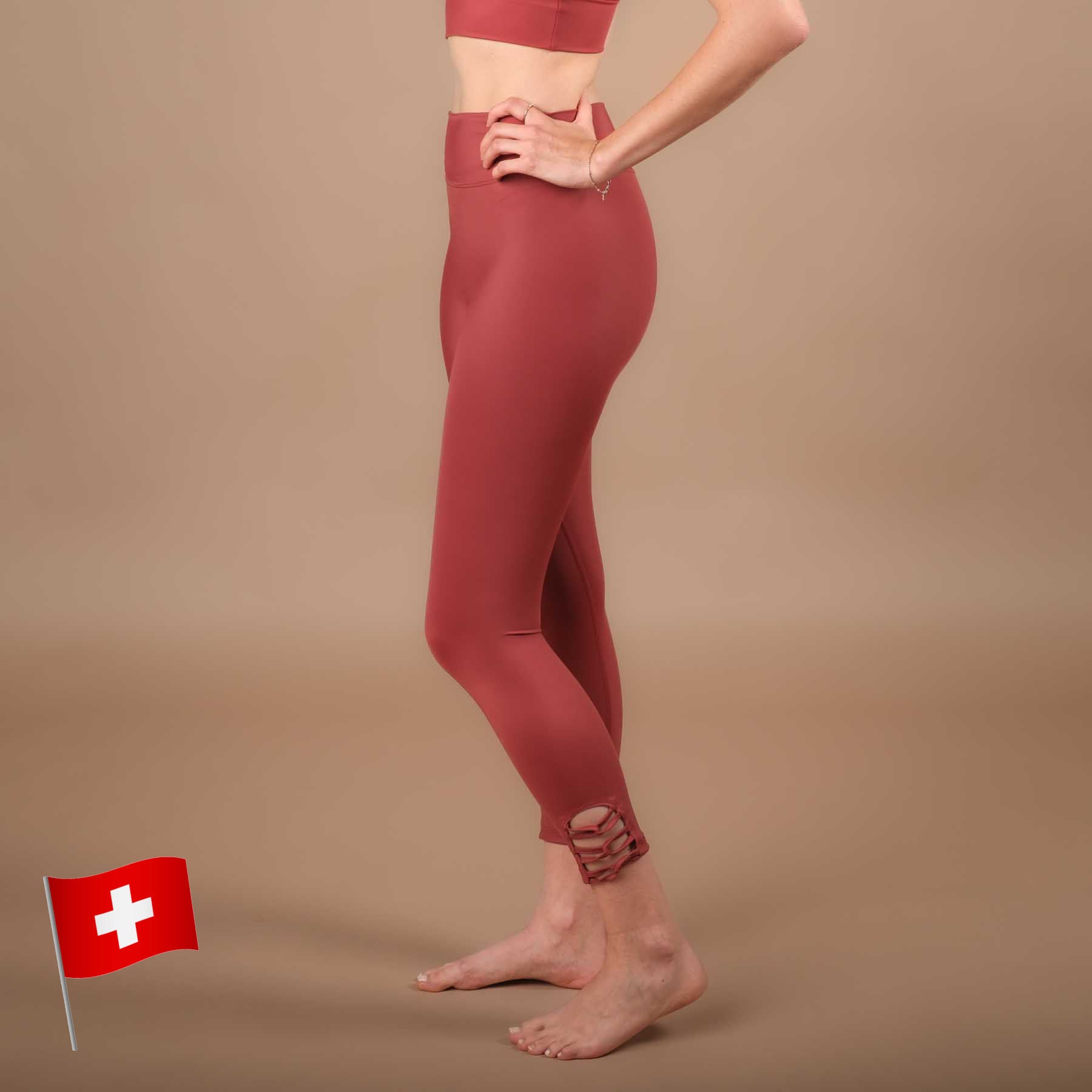 Leggings de yoga 7/8 Eco Mare fabriqués en Suisse à partir de tissu Econyl recyclé terracotta