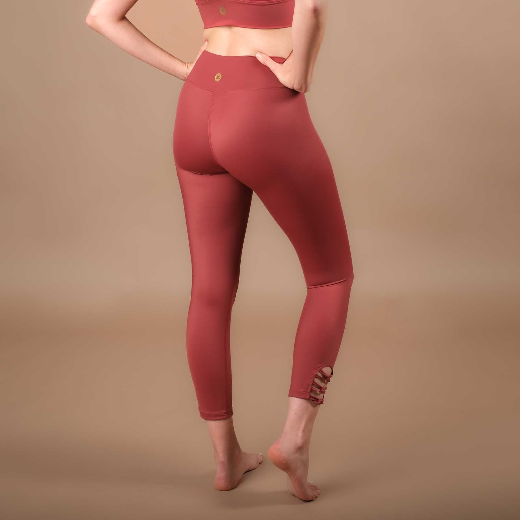 Leggings de yoga 7/8 Eco Mare fabriqués en Suisse à partir de tissu Econyl recyclé terracotta