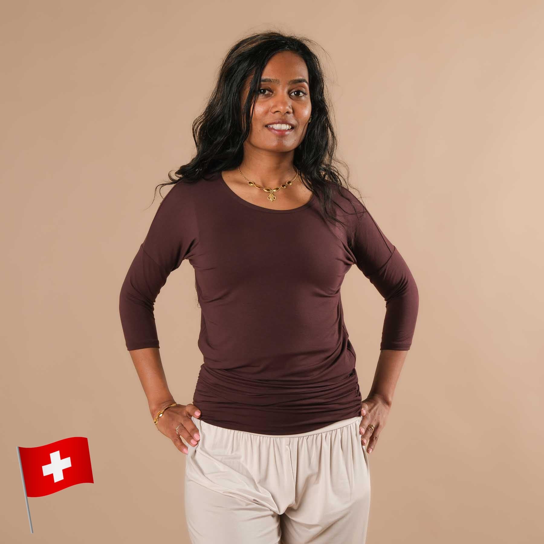 Yoga Shirt Comfy manches 3/4, fabriqué en Suisse, tissu très doux, aubergine