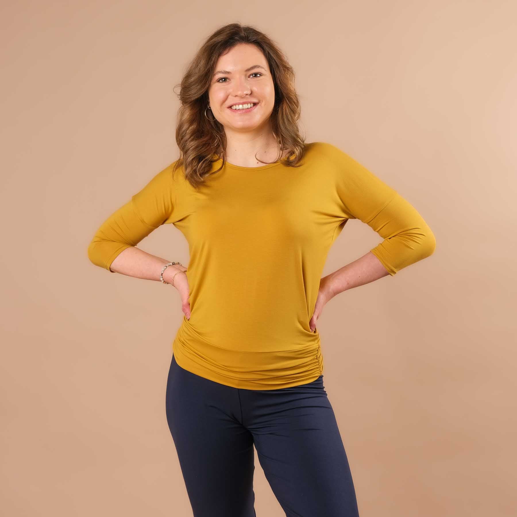Yoga Shirt Comfy manches 3/4, fabriqué en Suisse, tissu très doux, curry