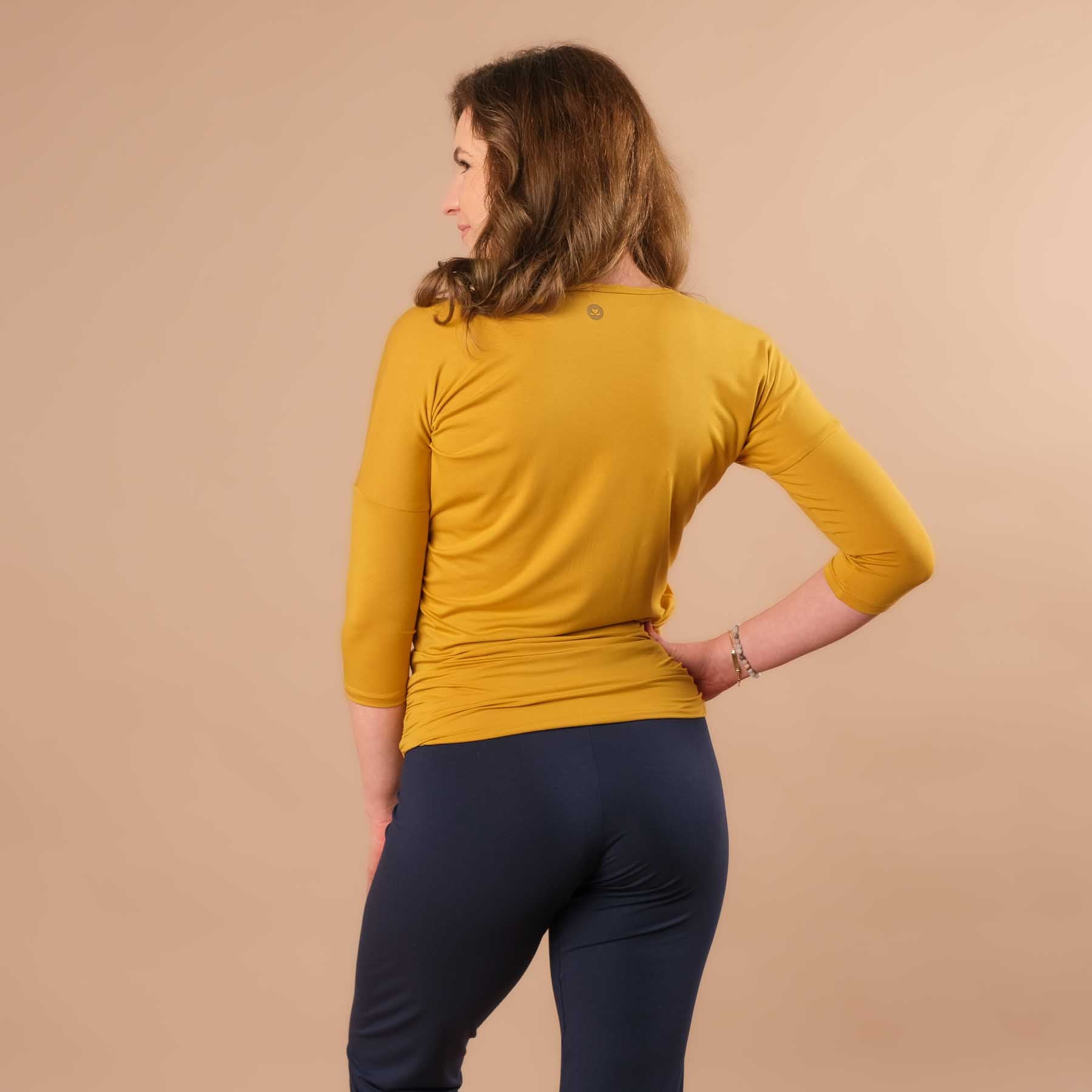 Yoga Shirt Comfy manches 3/4, fabriqué en Suisse, tissu très doux, curry