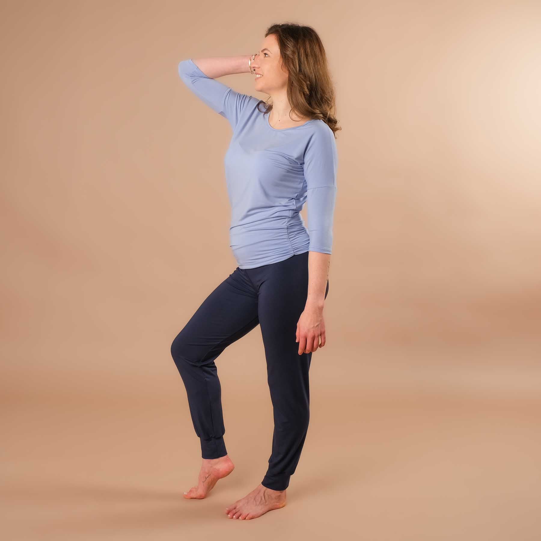 Yoga Shirt Comfy manches 3/4, fabriqué en Suisse, tissu très doux, bleu ciel