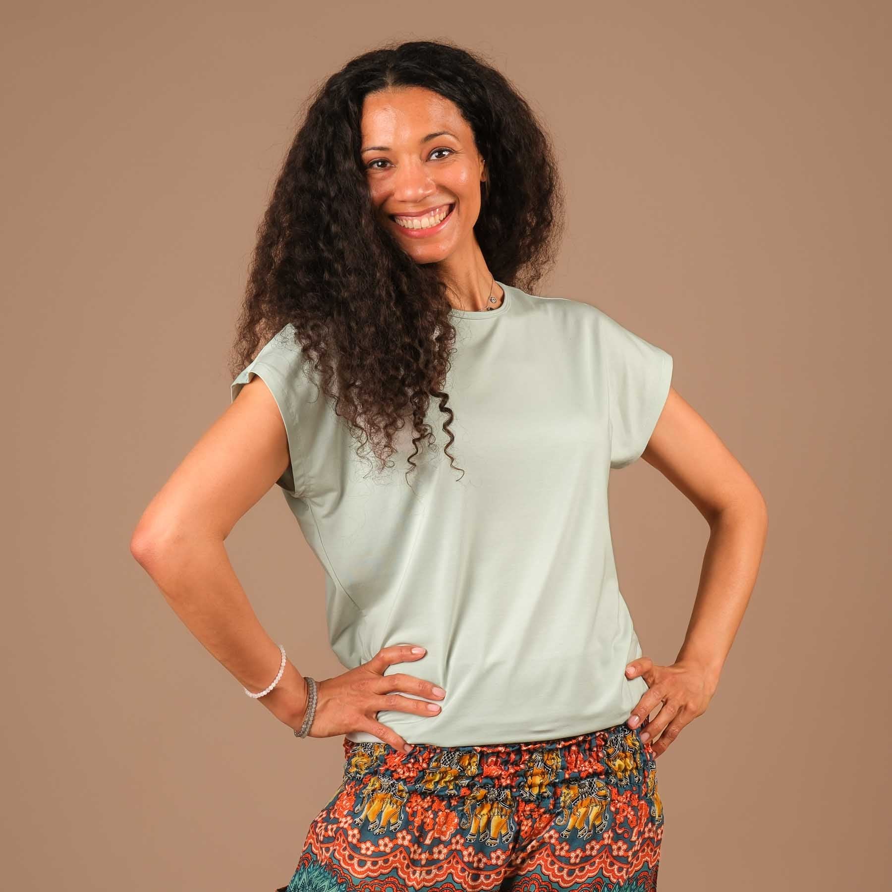 Yoga Shirt Comfy à manches courtes fabriqué de manière durable en Suisse menthe