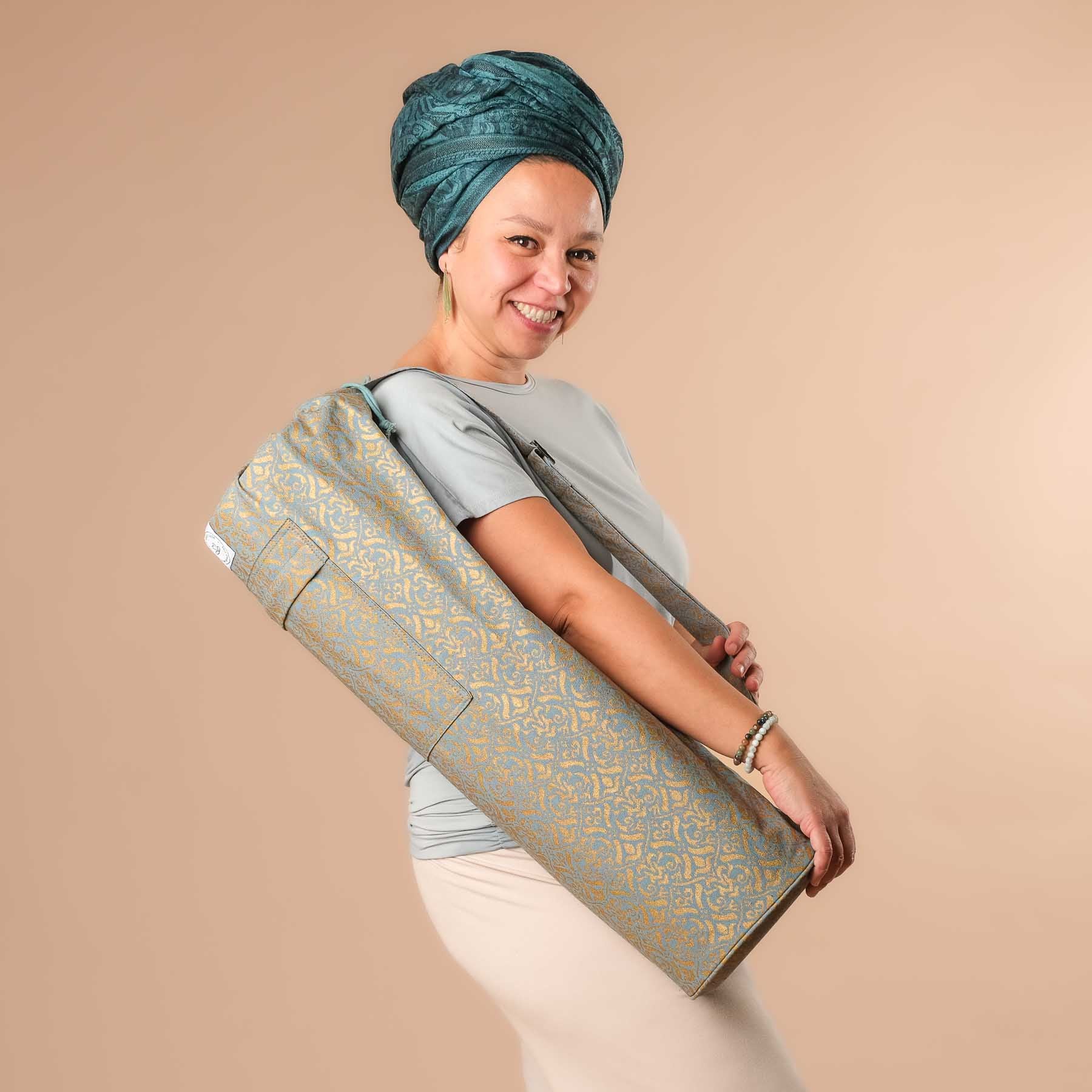 Sac pour matelas de yoga en coton bio avec blockprint doré green-water