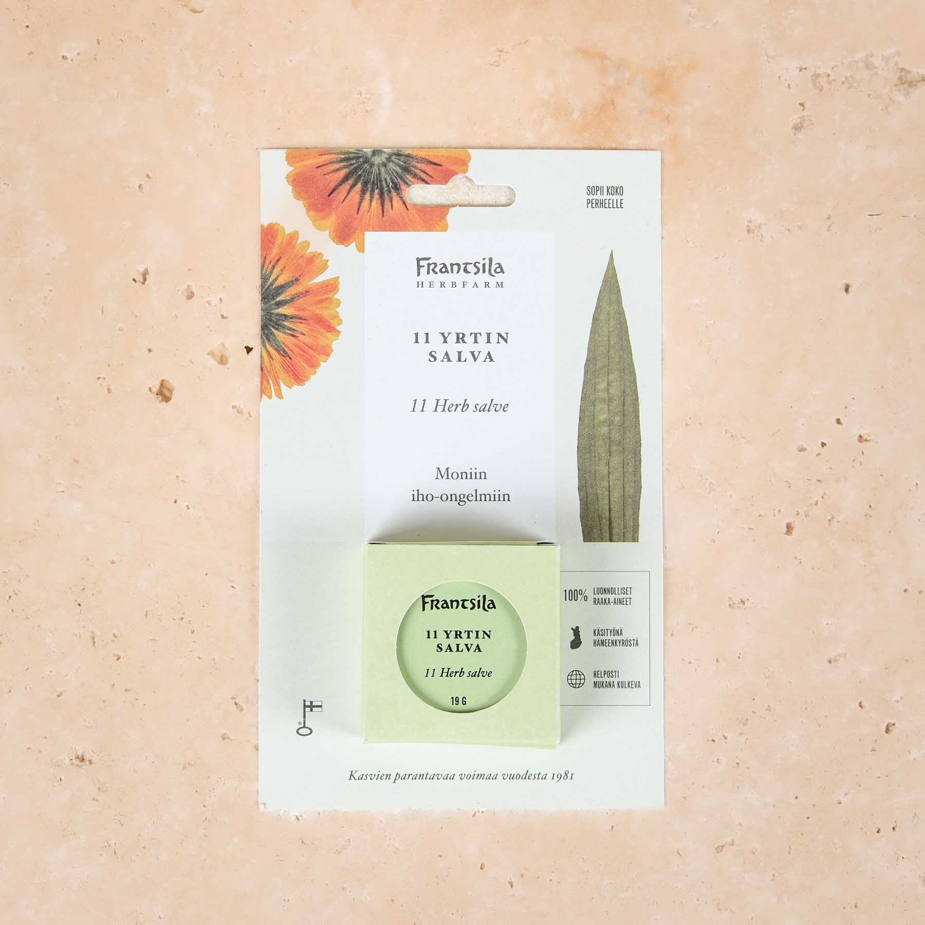 La pommade aux 11 herbes a également reçu le surnom de "pommade miracle". Elle apaise et tonifie la peau et l'aide à se renouveler plus rapidement.