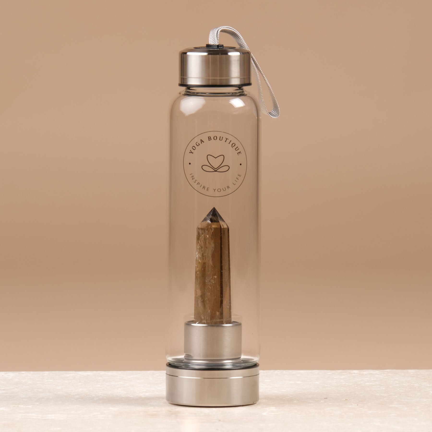 Bouteille d'eau en pierre précieuse avec pointe en quartz fumé argenté