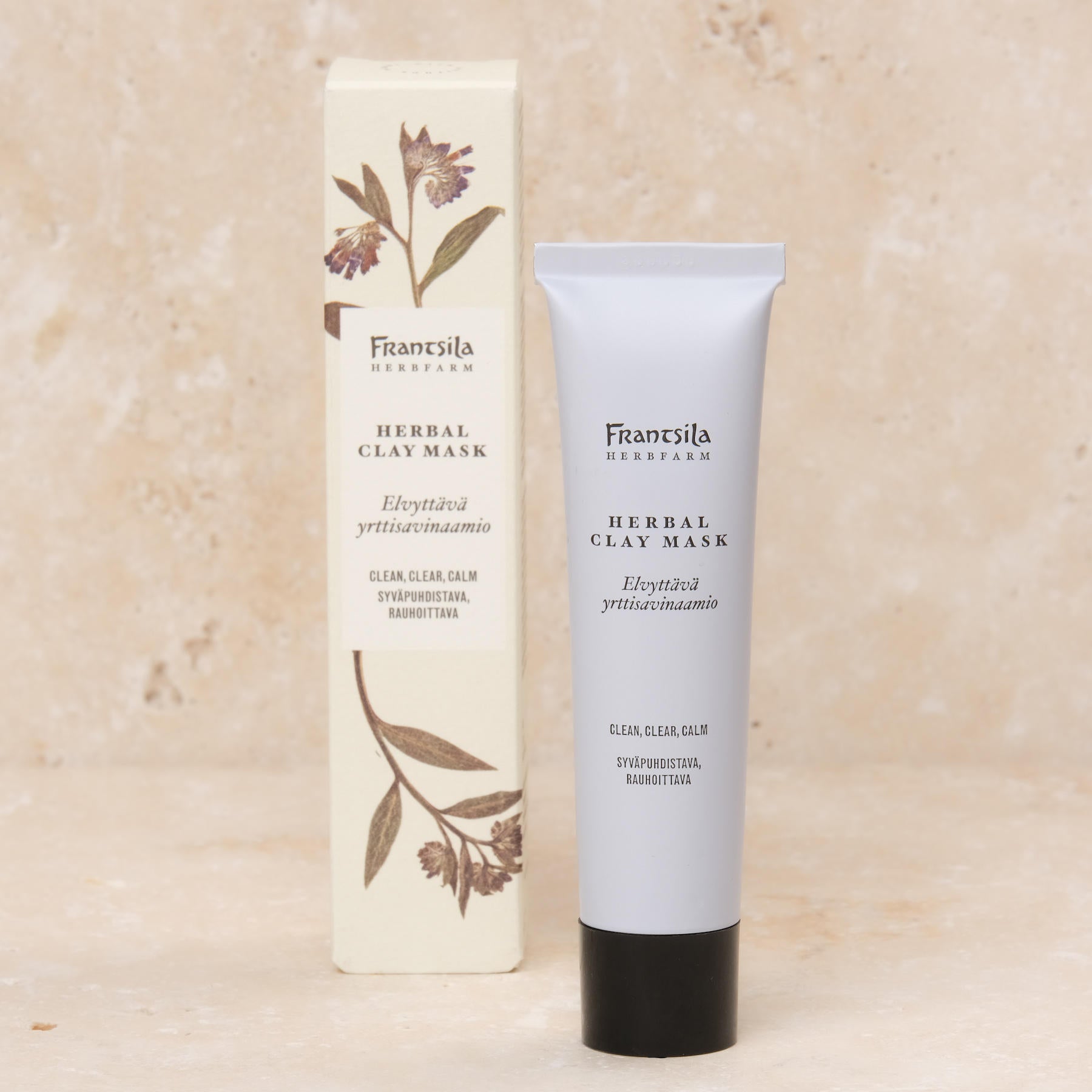 Le masque visage purifiant à l'argile de Frantsila, produit cosmétique naturel, élimine efficacement les impuretés, active la circulation sanguine de la peau et stimule le métabolisme cellulaire.