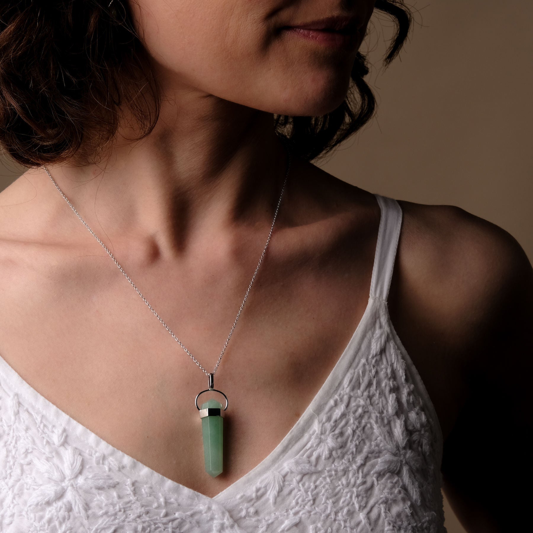 Collier avec pointe d'aventurine argentée