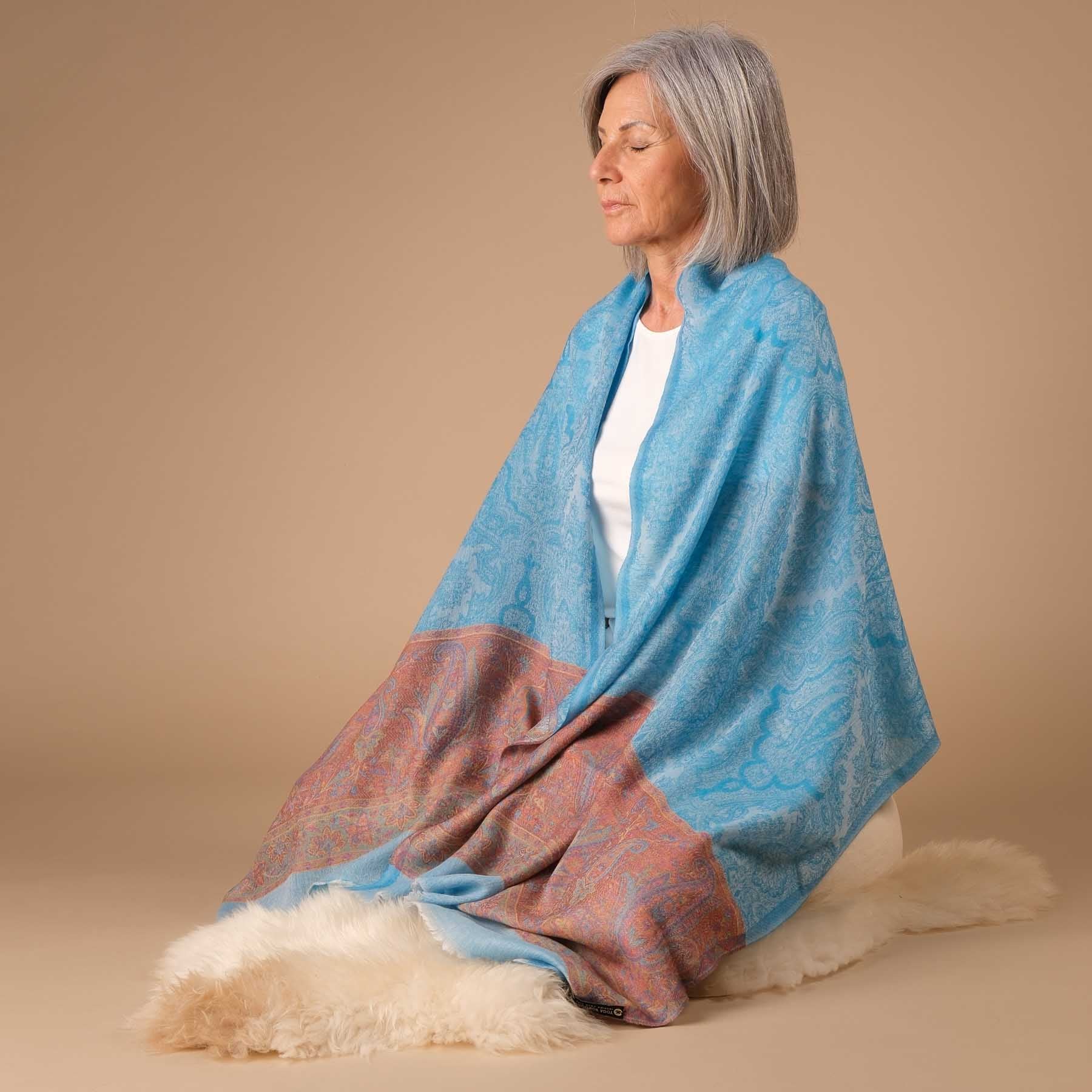 Echarpe de méditation en laine fine Yukatan
