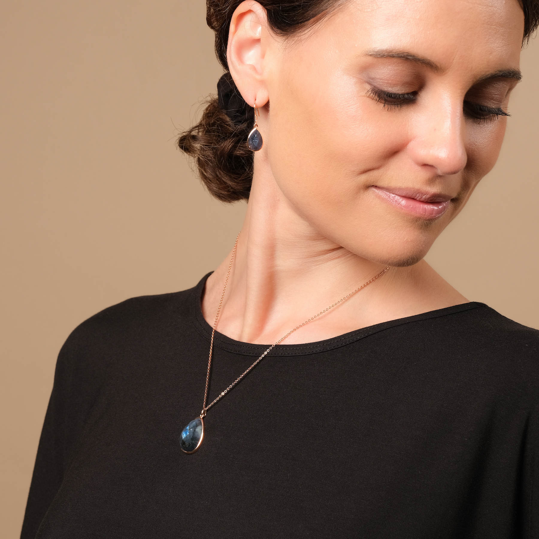 Collier avec pendentif en labradorite or rose Bijoux de yoga