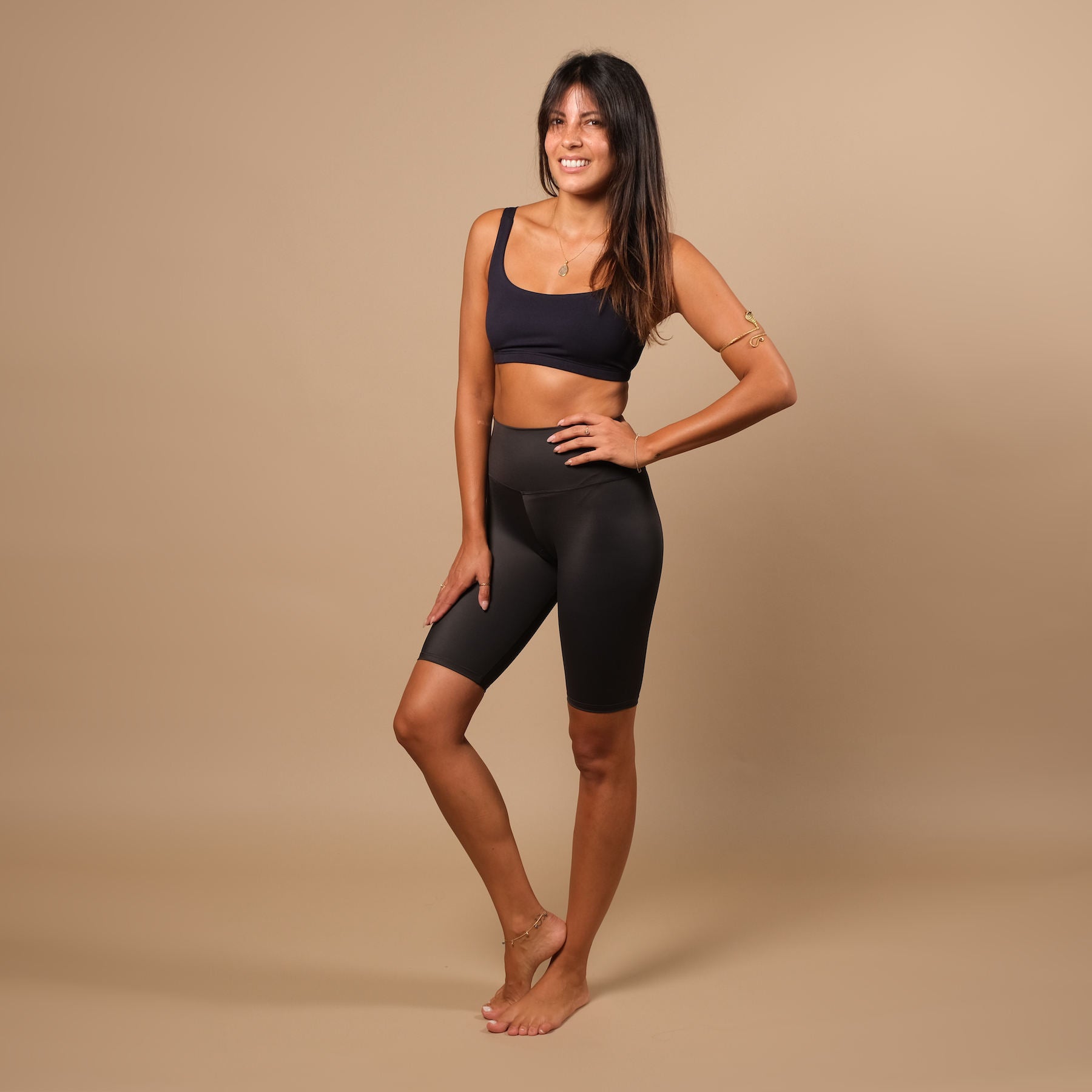 Yoga Bra Top Comfy navy, durable, fabriqué en Suisse, en tissu biodégradable, super confortable
