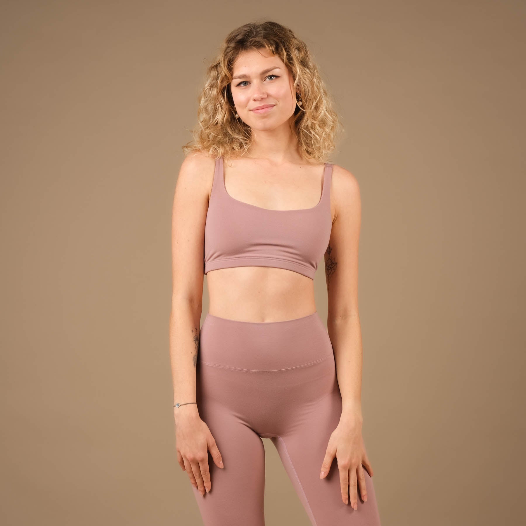 Yoga Bra Comfy rosewood également utilisable comme soutien-gorge