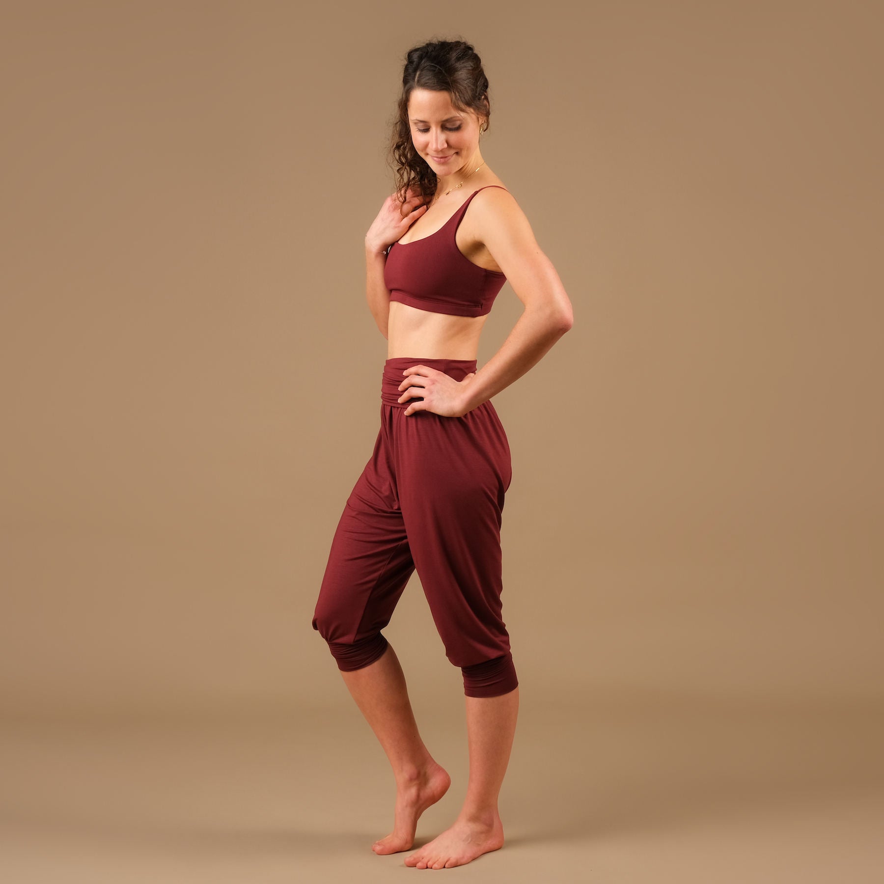 durable pantalon de yoga ample pantalon de harem 3/4 Taj Mahal fabriqué en Suisse bordeaux