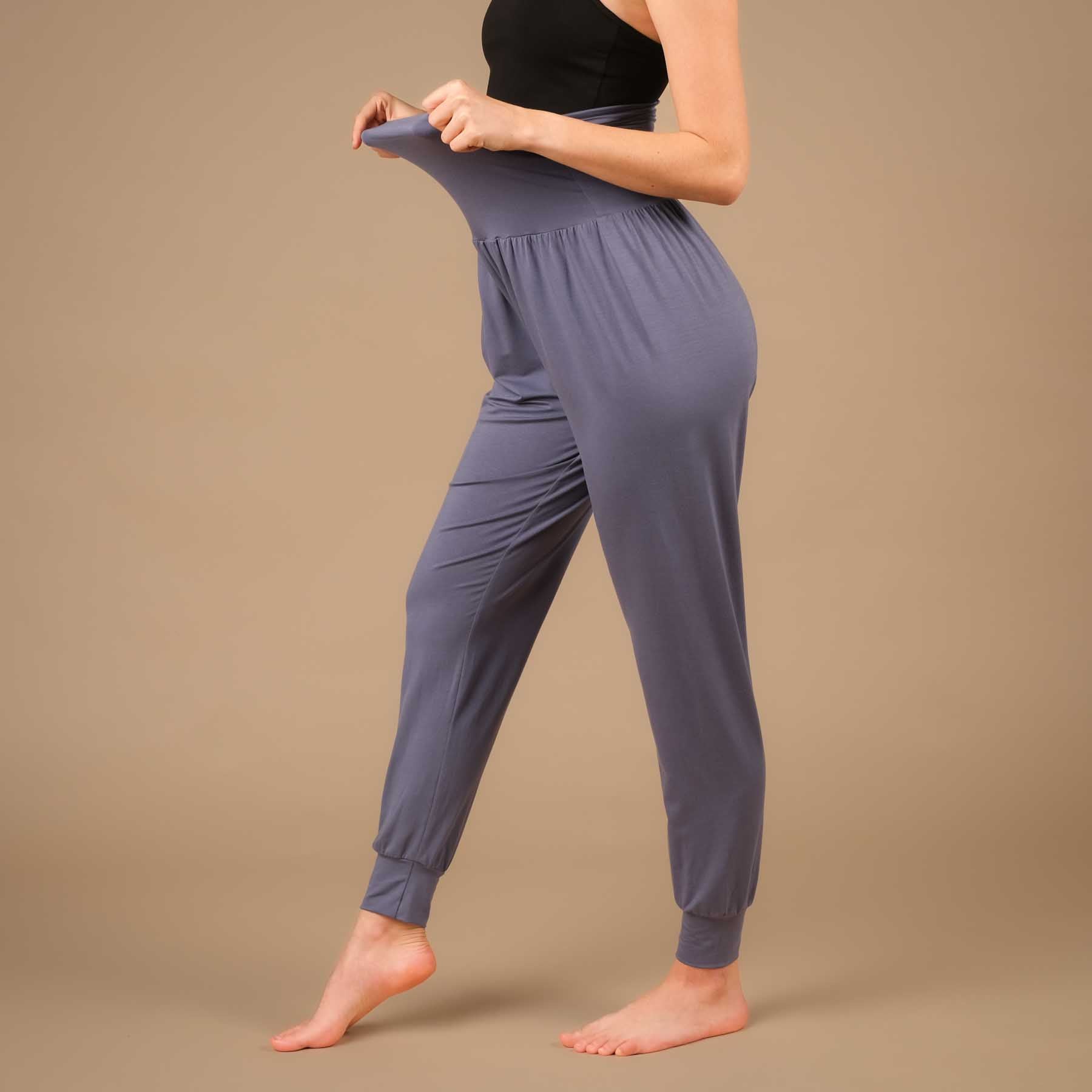 Pantalon de yoga Taj Mahal long fabriqué durablement en Suisse en couleur gris-bleu