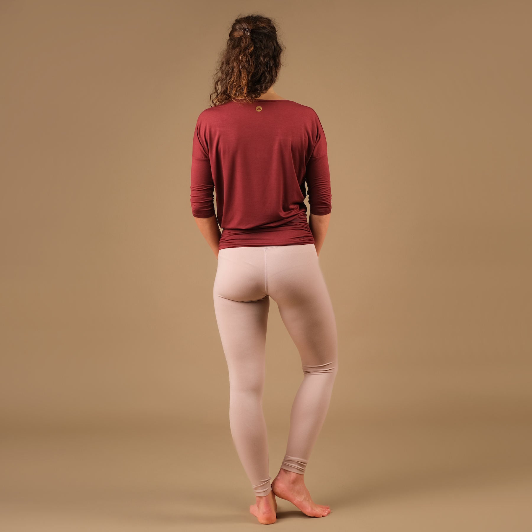 Yoga Shirt Comfy manches 3/4, fabriqué en Suisse, tissu très doux, bordeaux