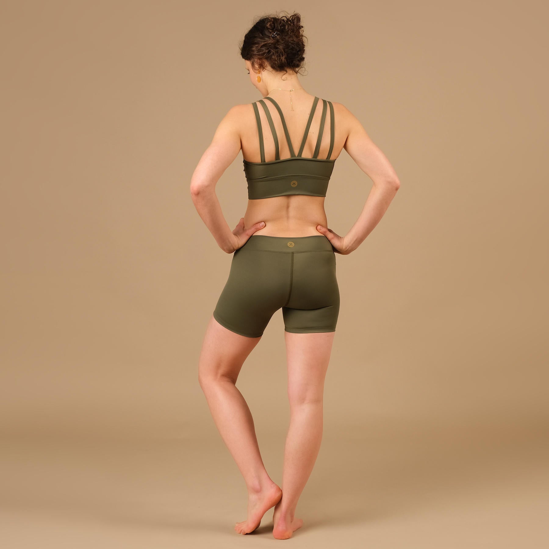 Short de yoga Eco Mare Econyl olive