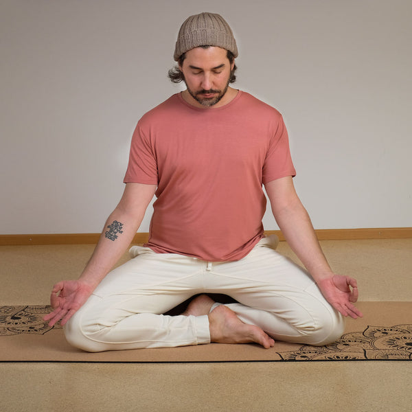Vêtements de yoga pour hommes - Yoga Boutique