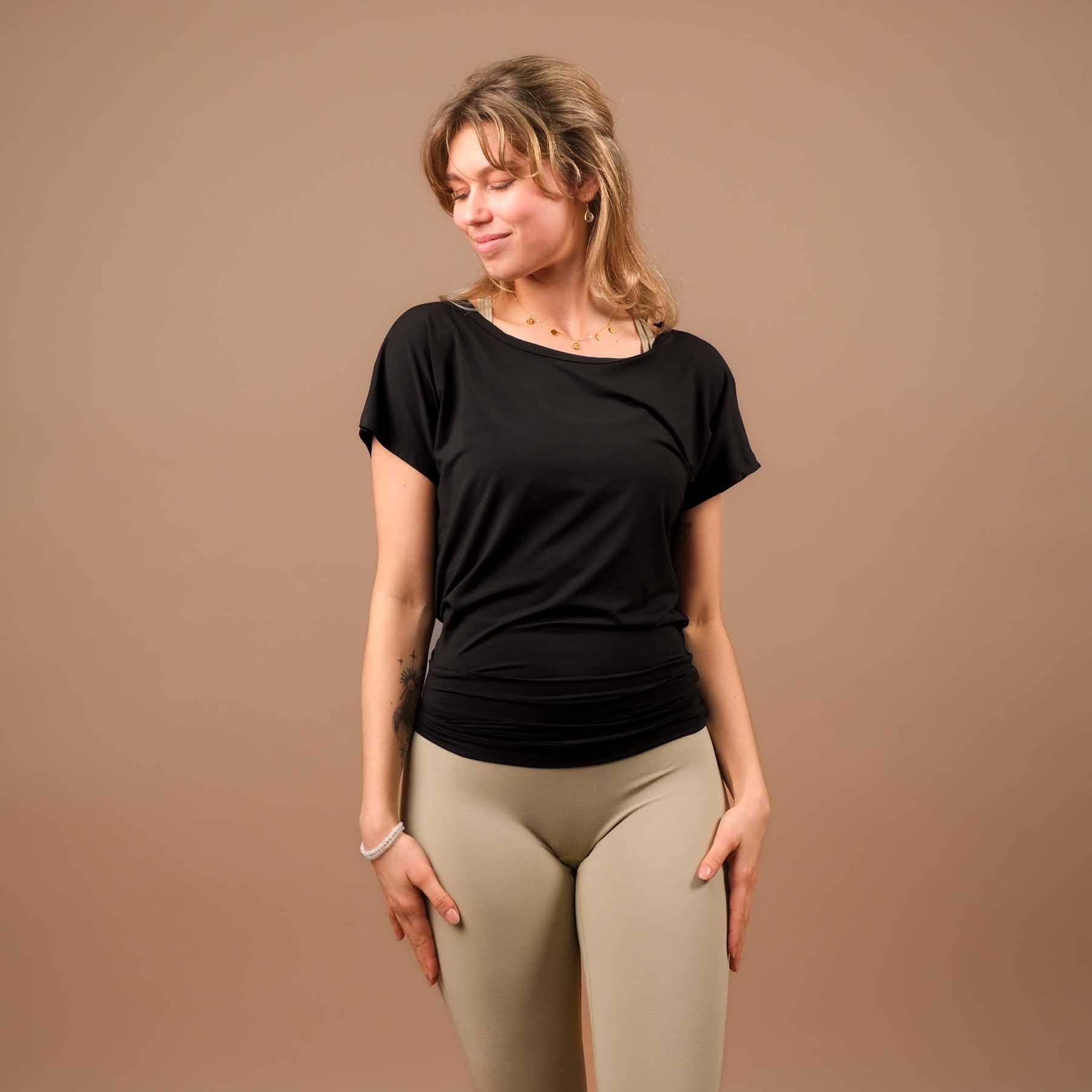 Shirt de yoga dos nu ouvert derrière noir