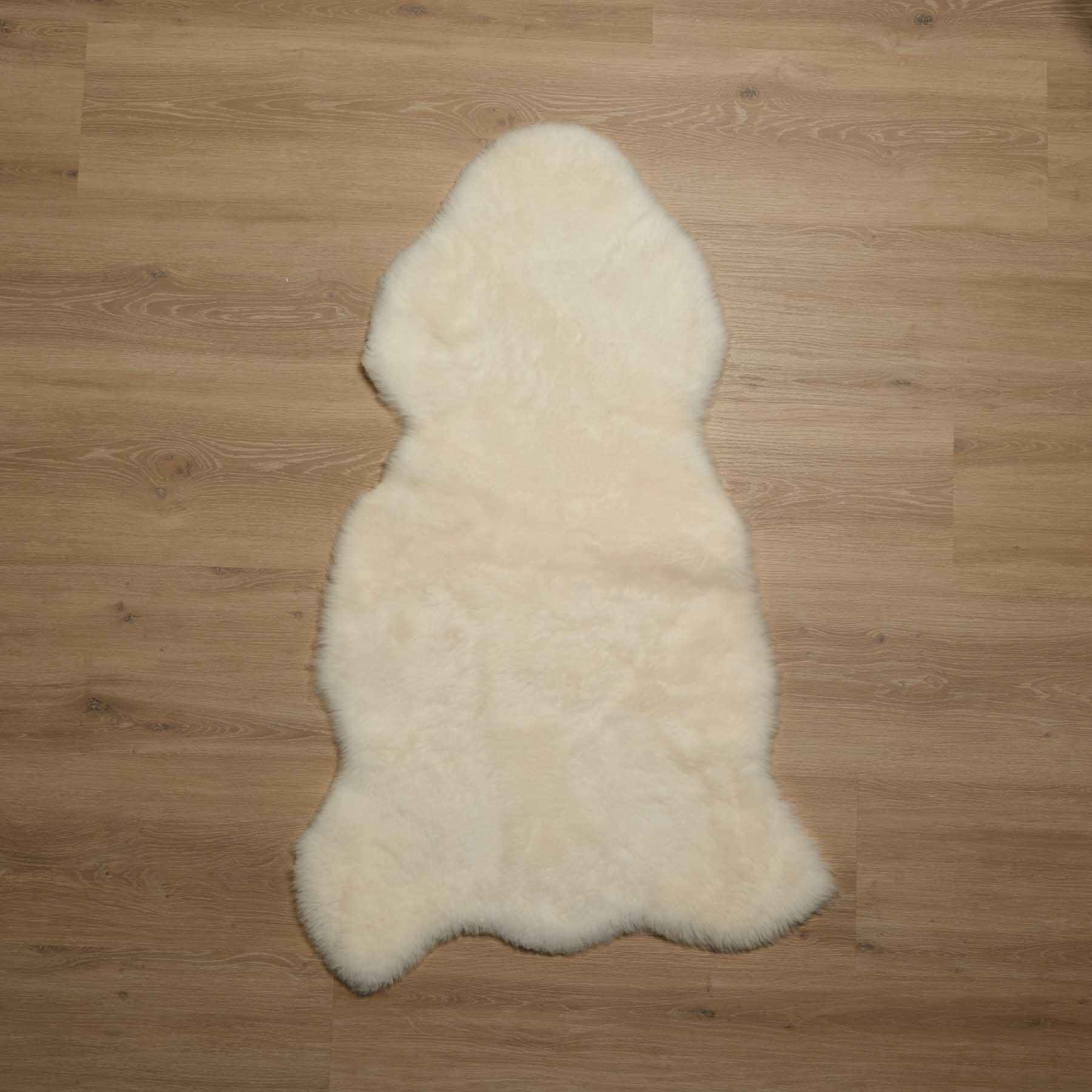 Peau d'agneau Mérinos pièce unique n° 2