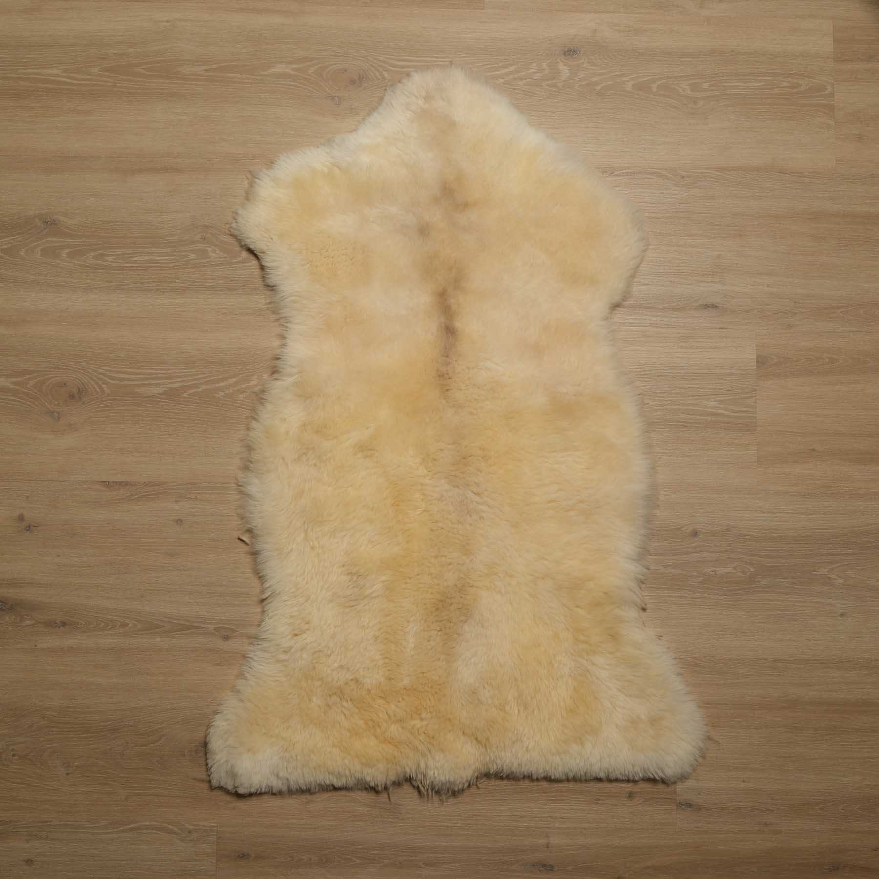 Peau d'agneau mérinos pièce unique n° 7 beige