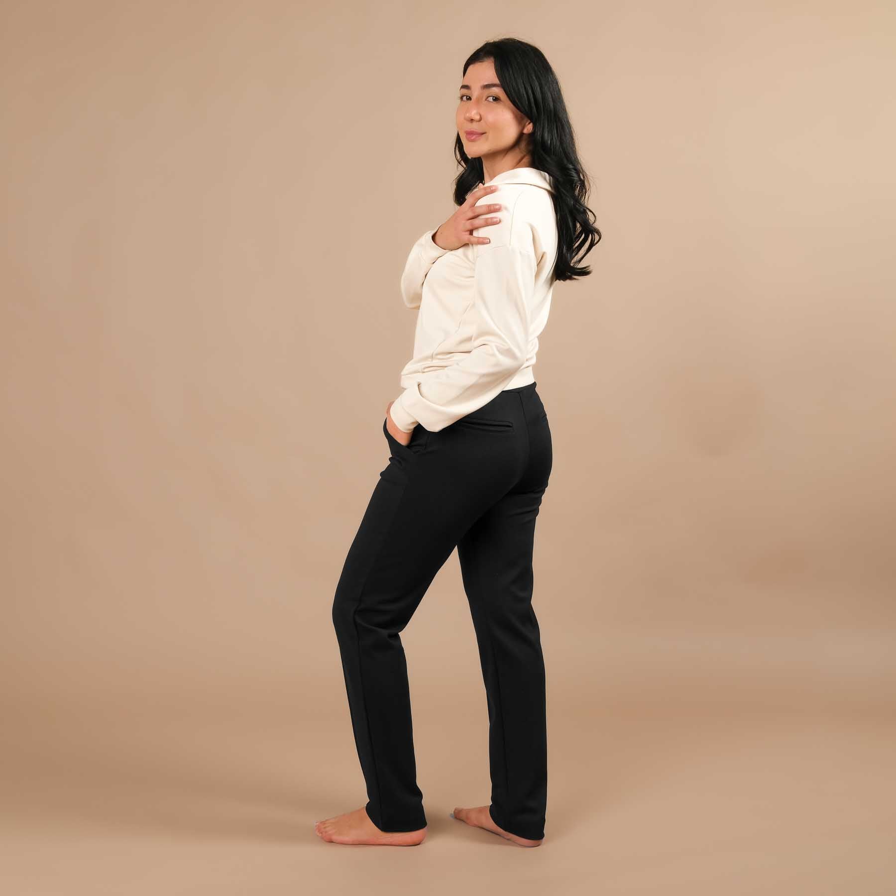 Sweat d'affaires élégant pour femmes - idéal pour le bureau, le home office et les voyages ecru