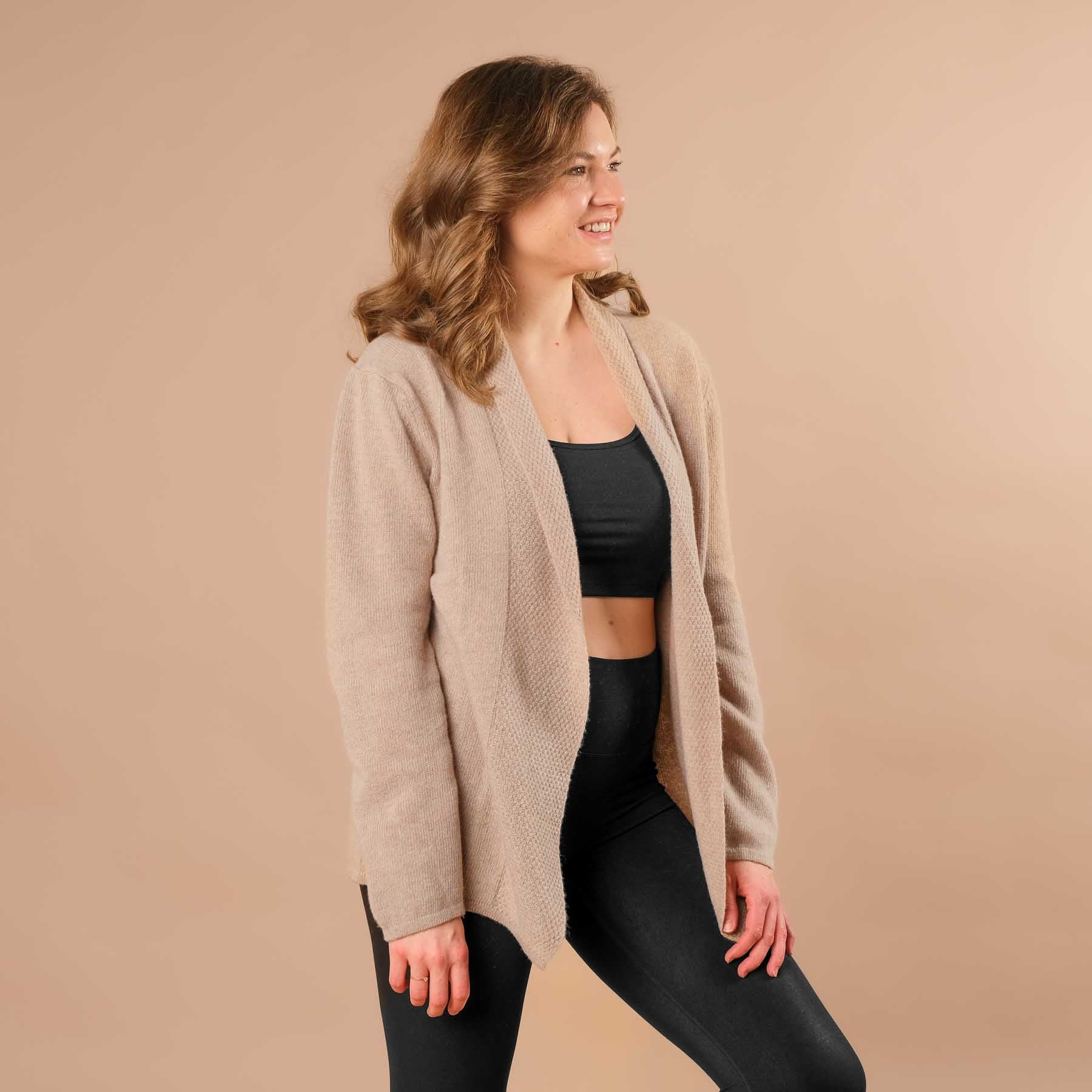 Cardigan en cachemire mérinos, cardigan de yoga, durable, beige élégant