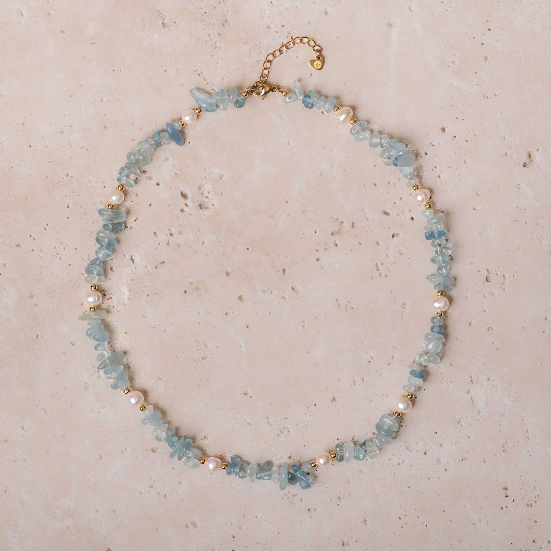 Collier de pierres précieuses avec aigue-marine & perles