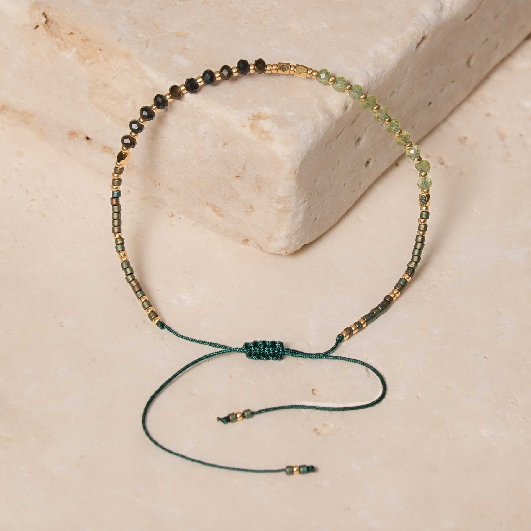 Bracelet de pierres précieuses Miyuki avec obsidienne et prehnite verte