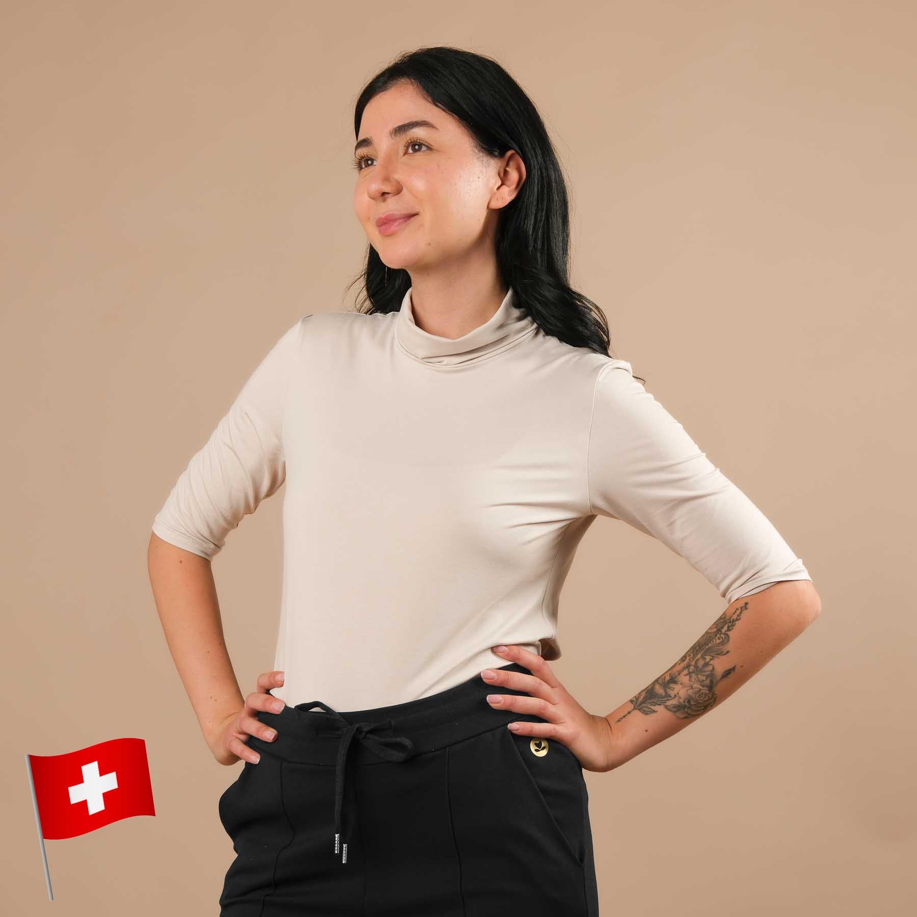 Yoga Turtleneck col chemise à manches courtes sable