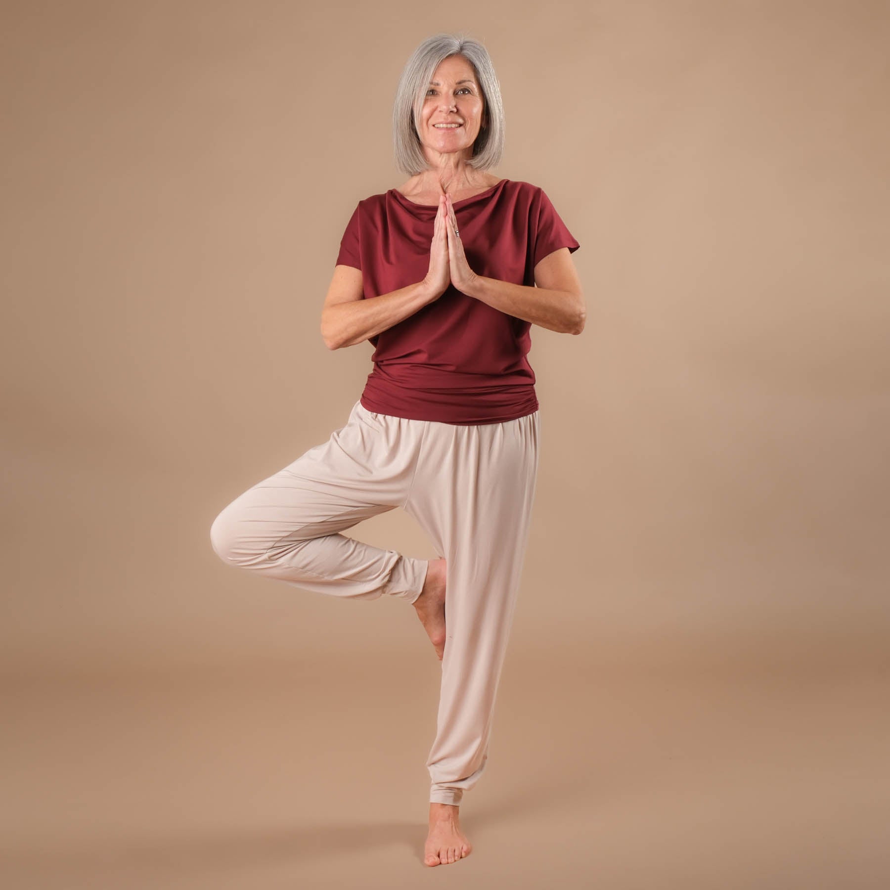 Shirt cascade de yoga, durable, cousue en Suisse, bordeaux