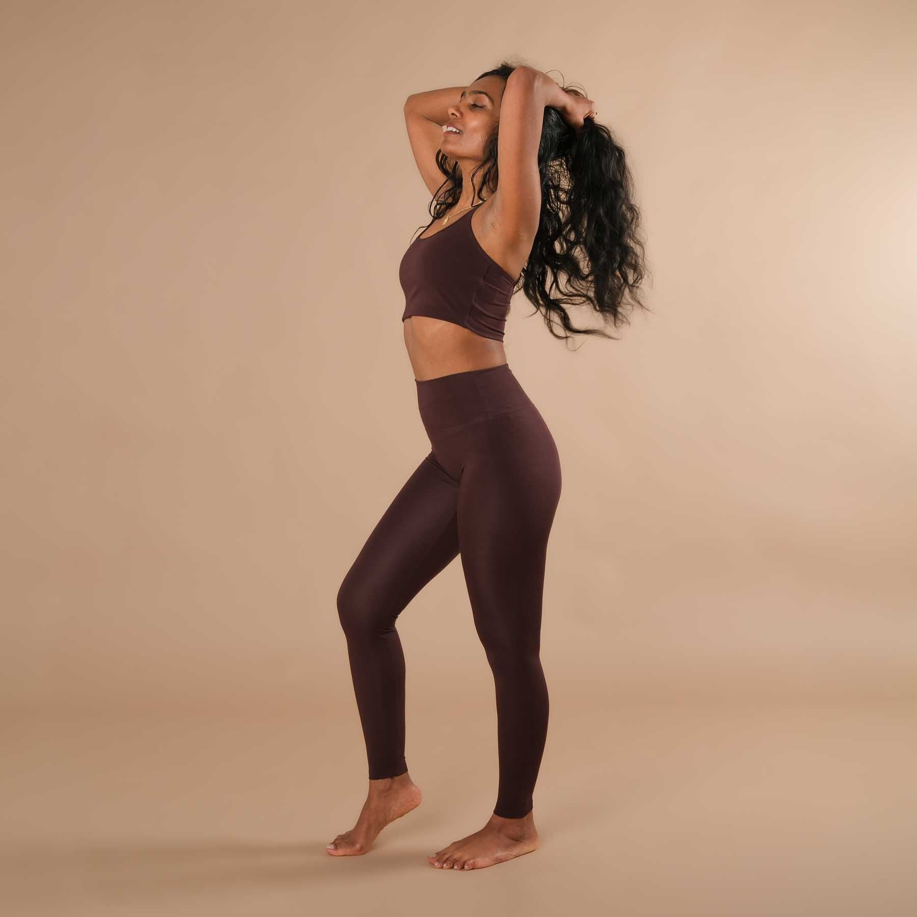 Crop top Joy durable pour le yoga, avec bretelles croisées, couleur aubergine